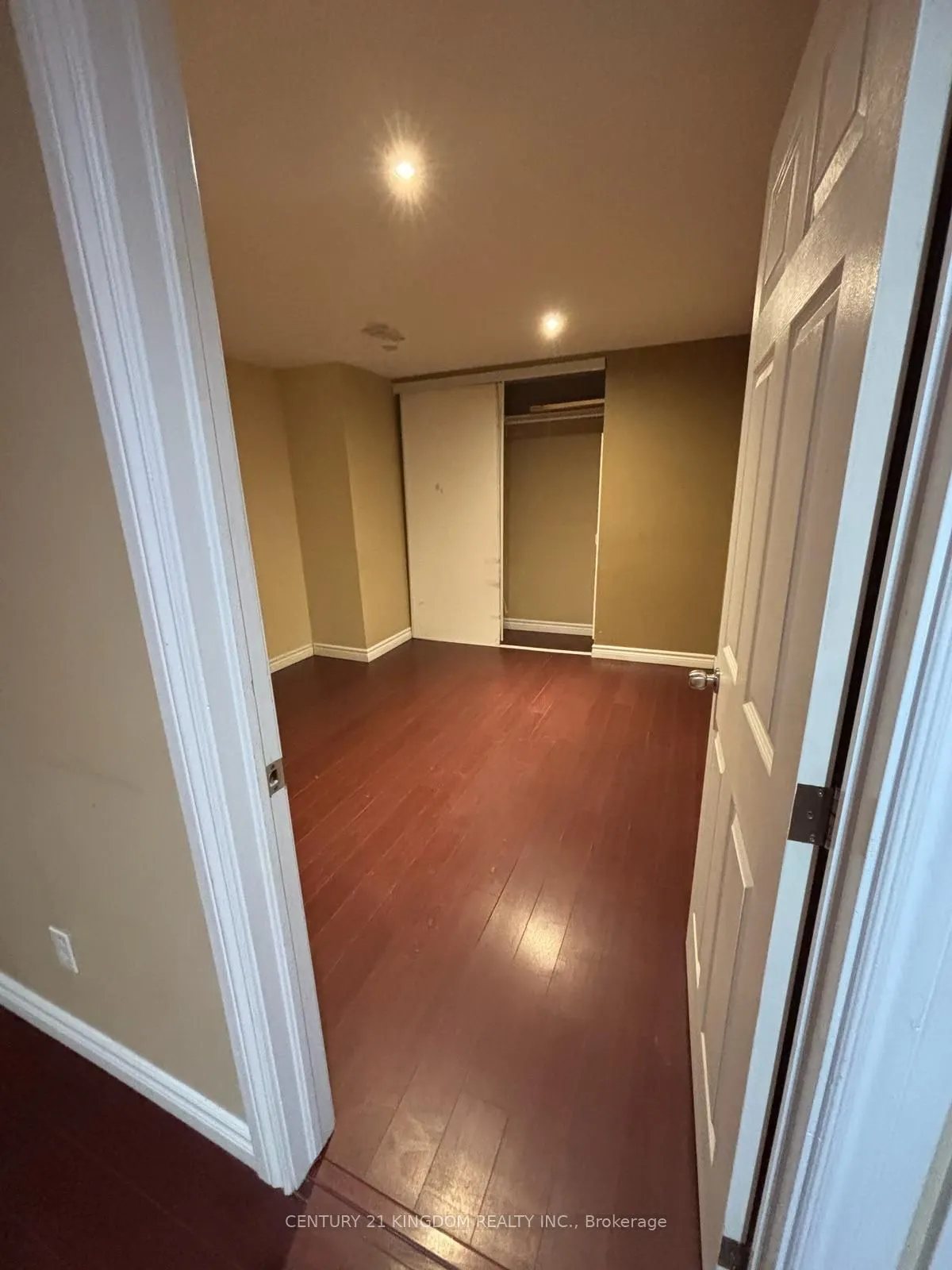 223 Dymott Avenue, #Bsmt