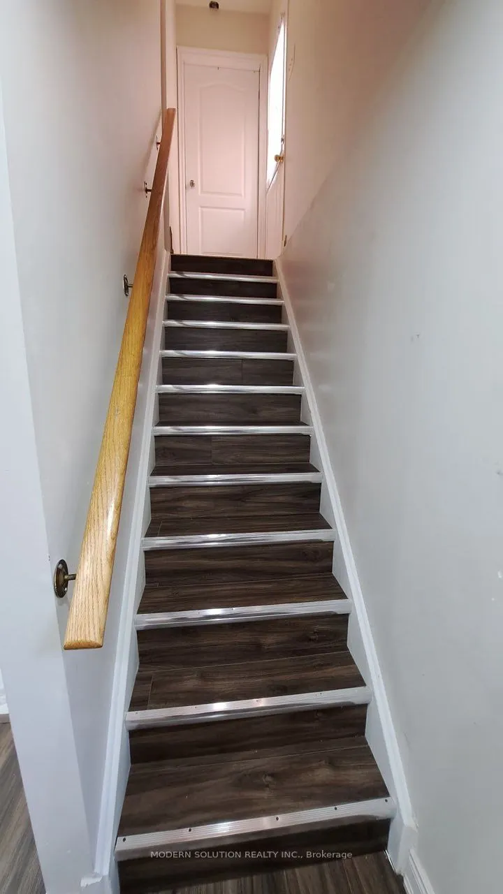 67 Roundstone Drive