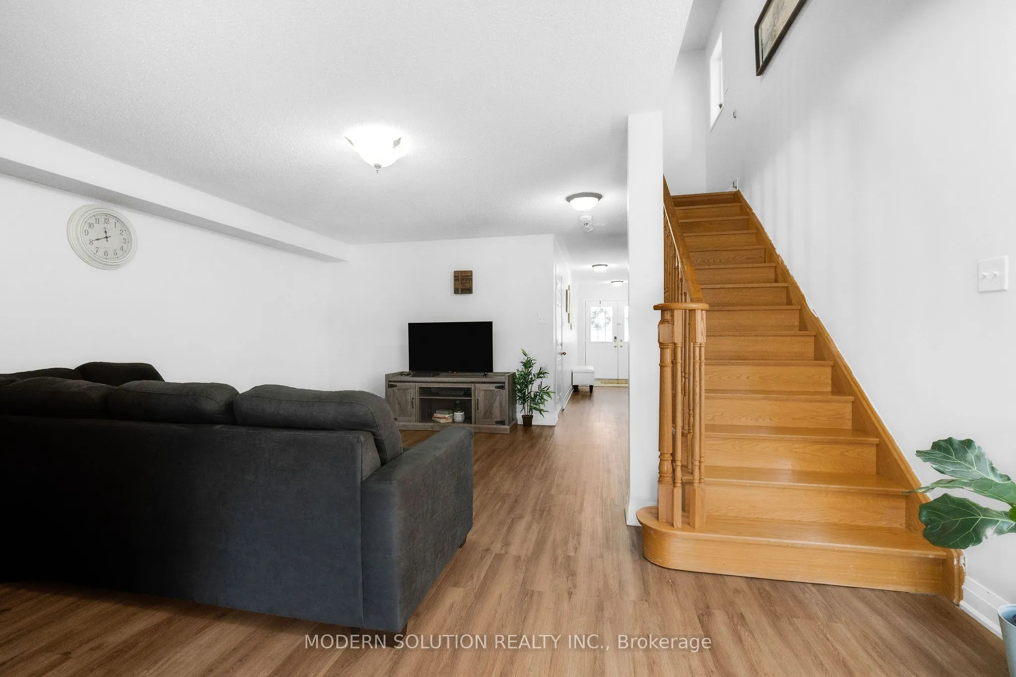 67 Roundstone Drive