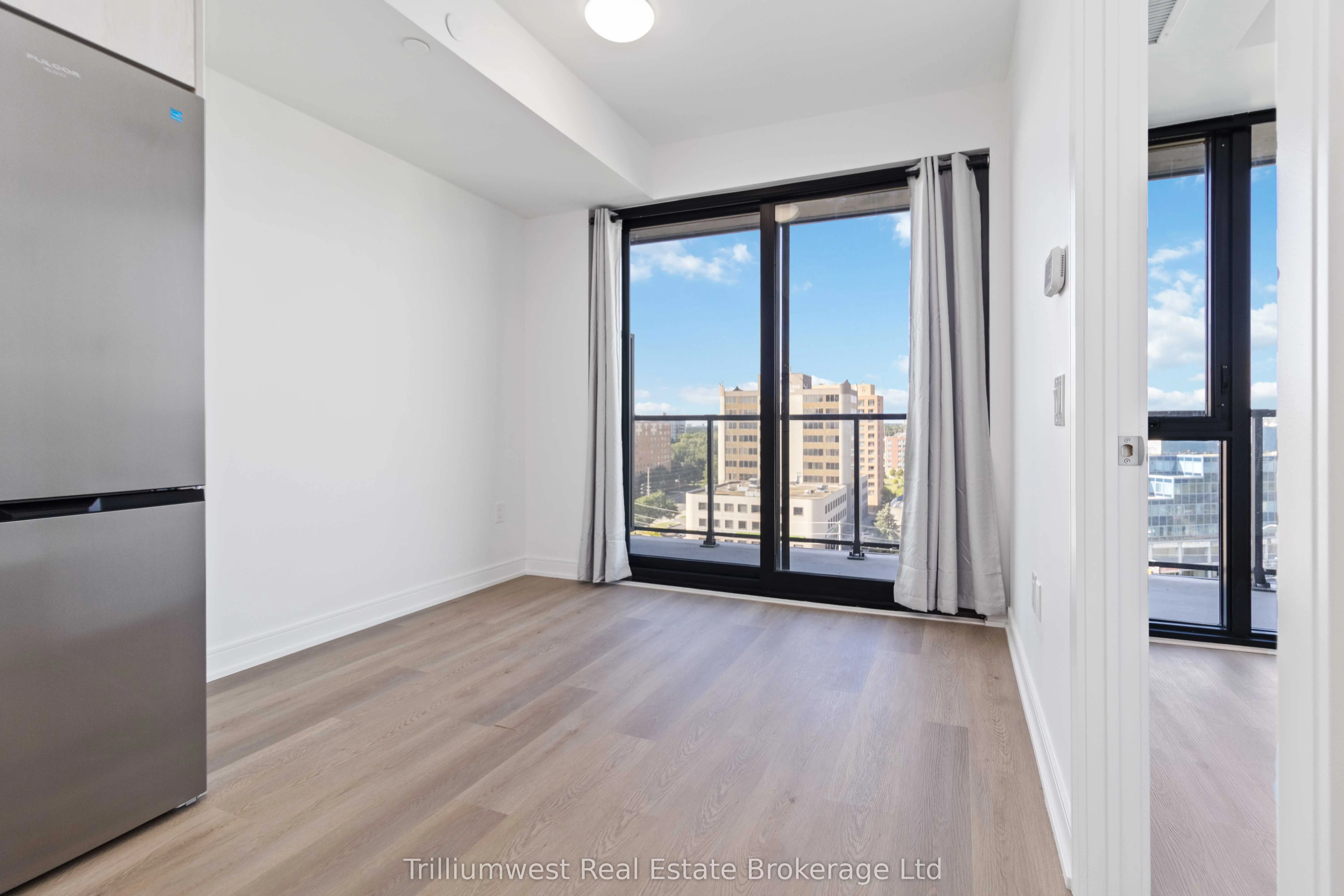 3009 Novar Road, #915