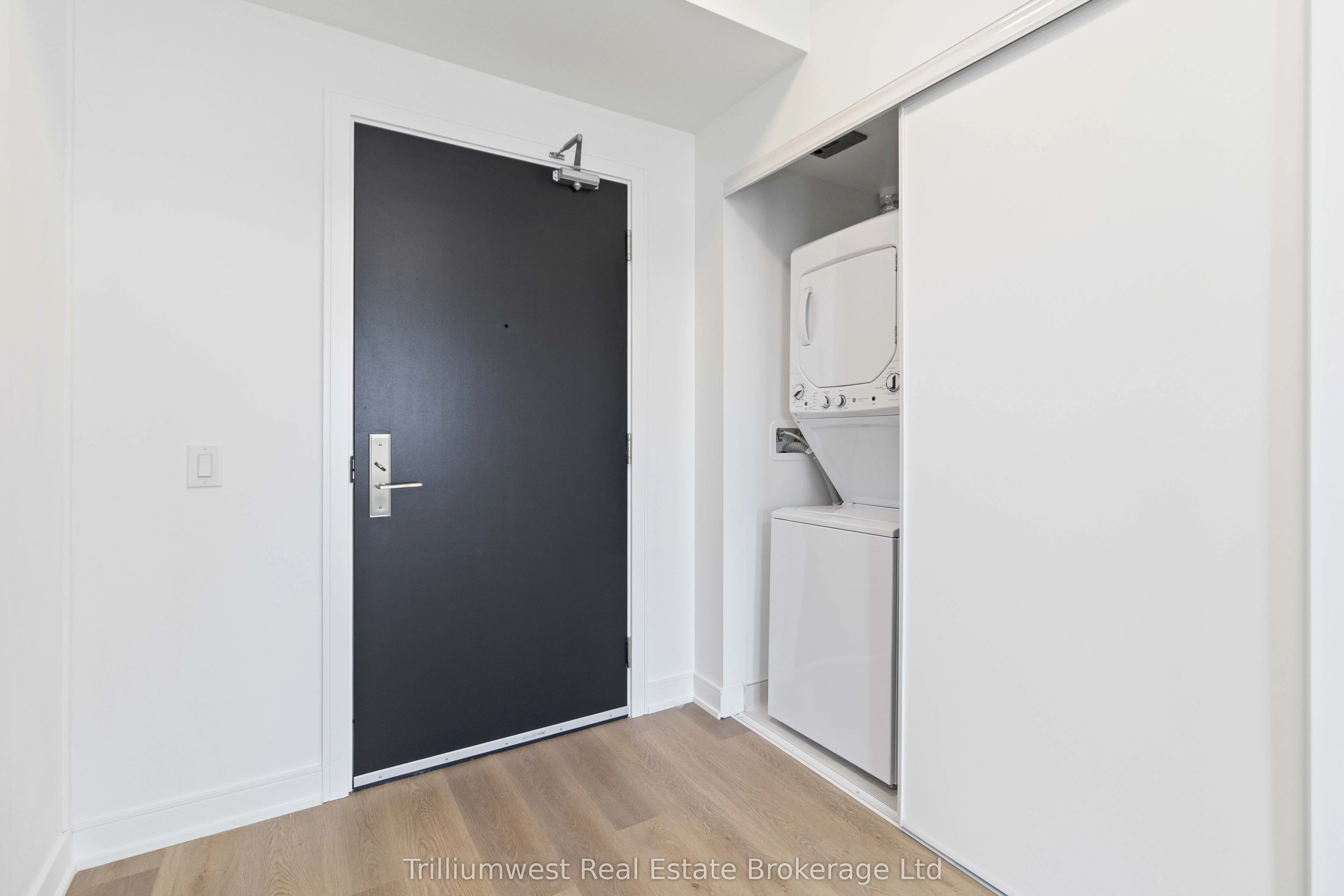3009 Novar Road, #915