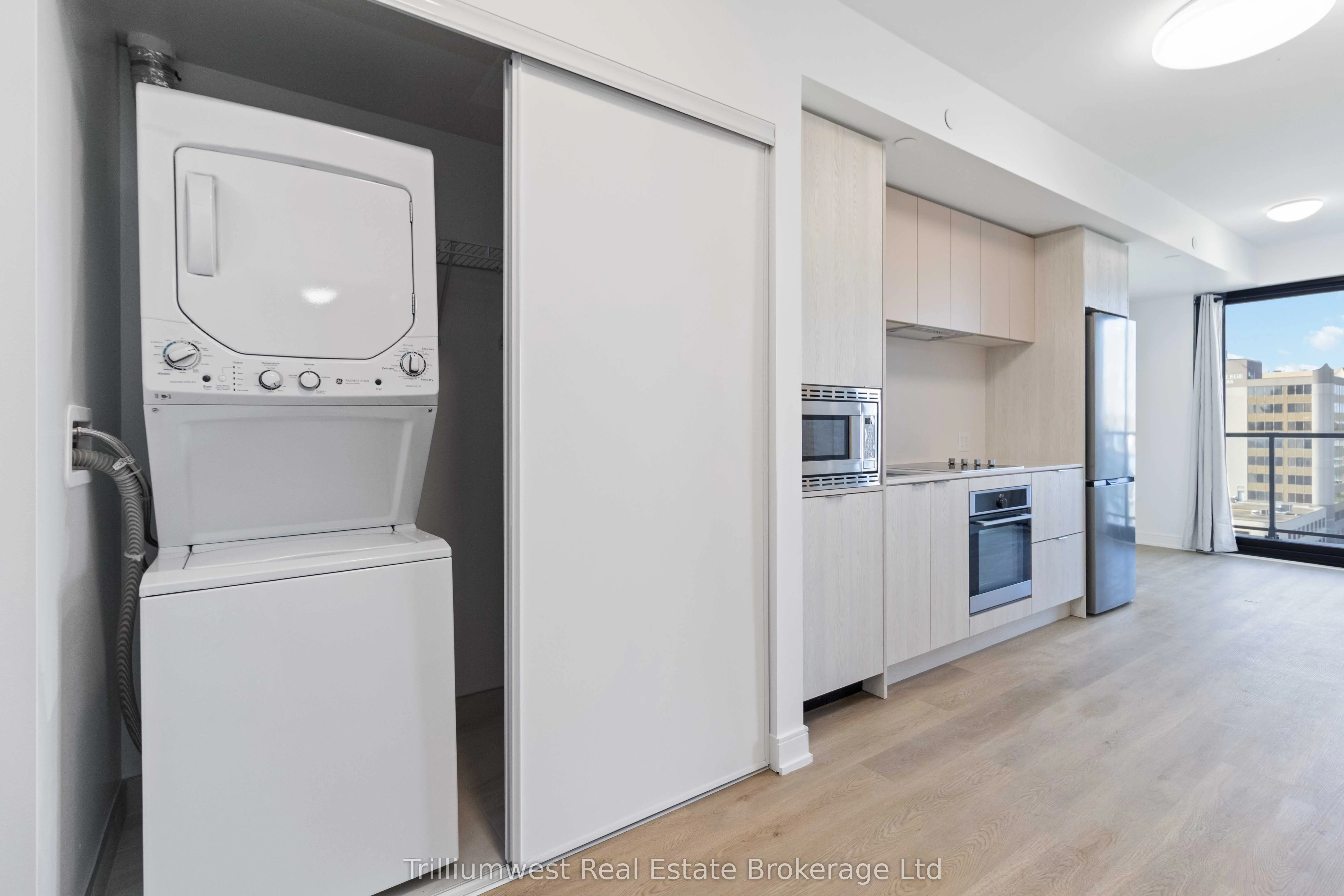 3009 Novar Road, #915