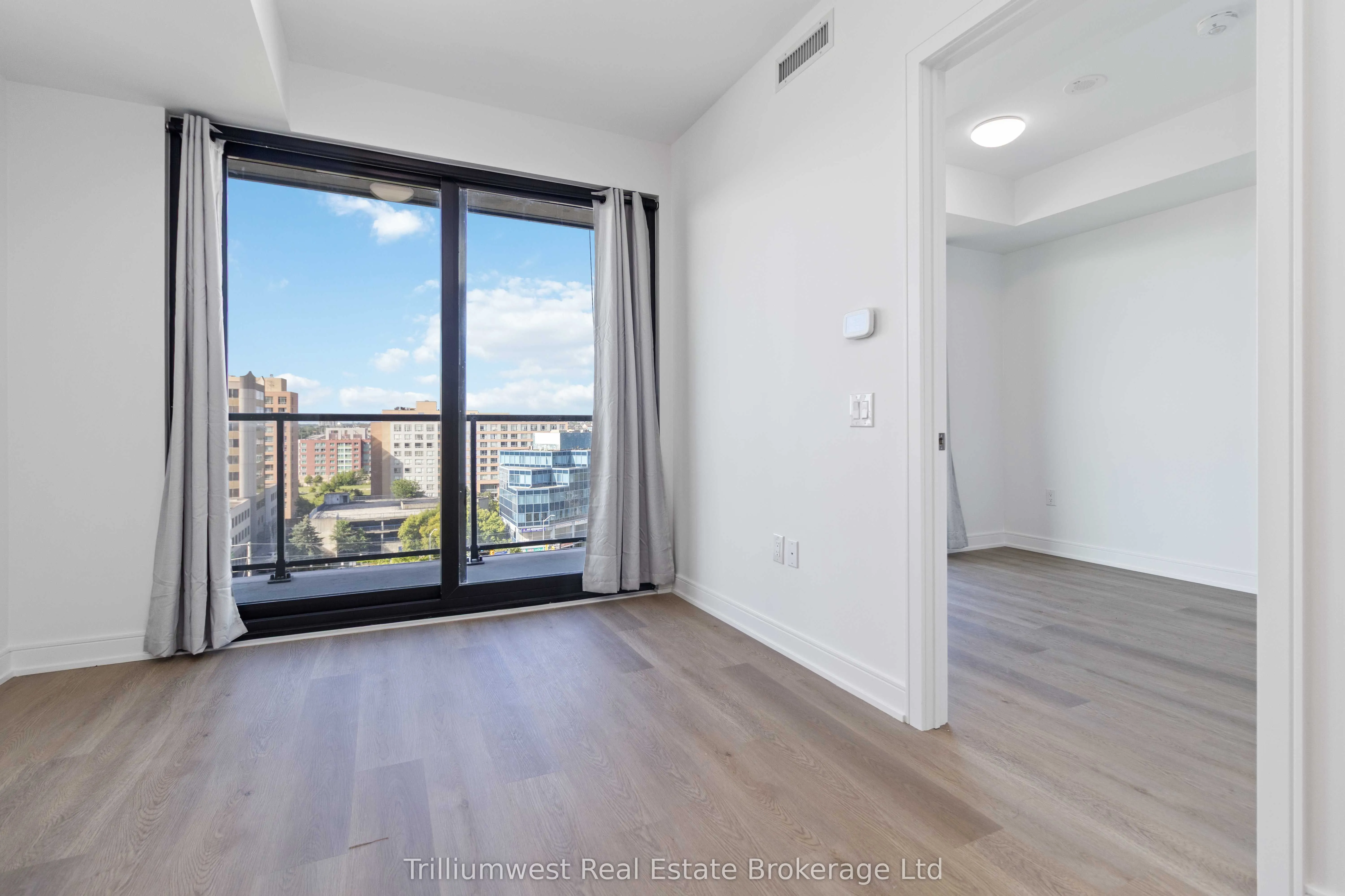 3009 Novar Road, #915