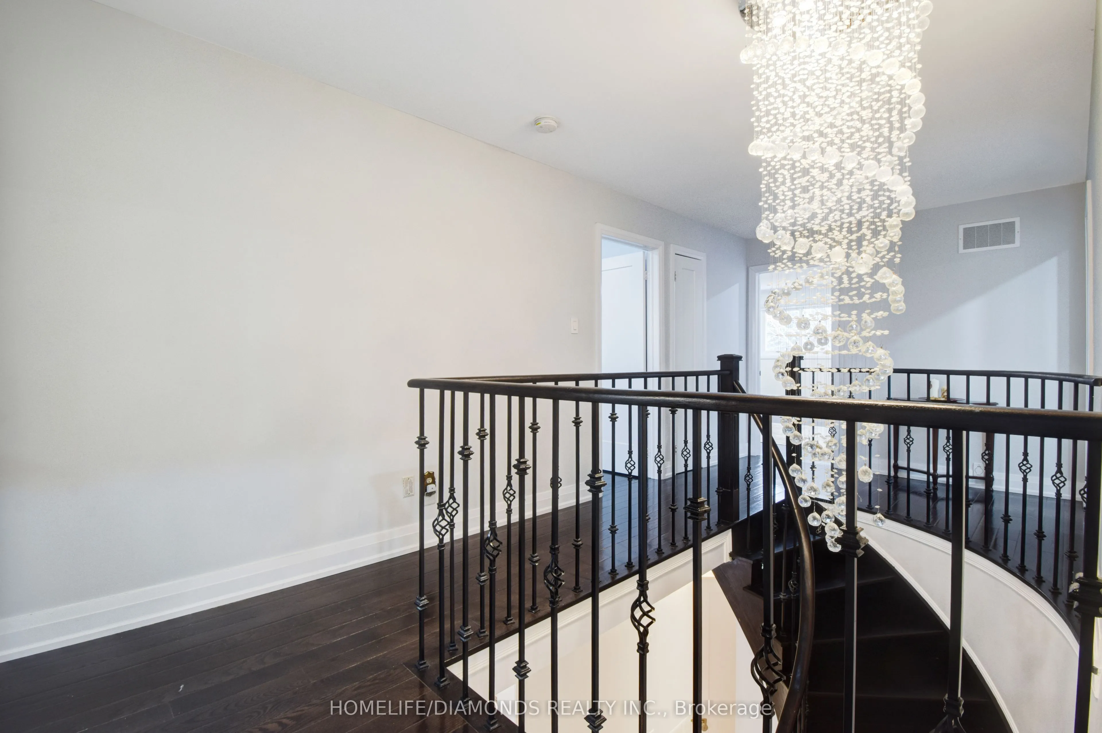 1549 Willow Way
