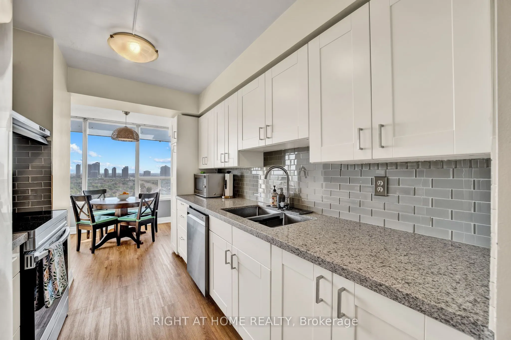 700 Constellation Drive, #1805
