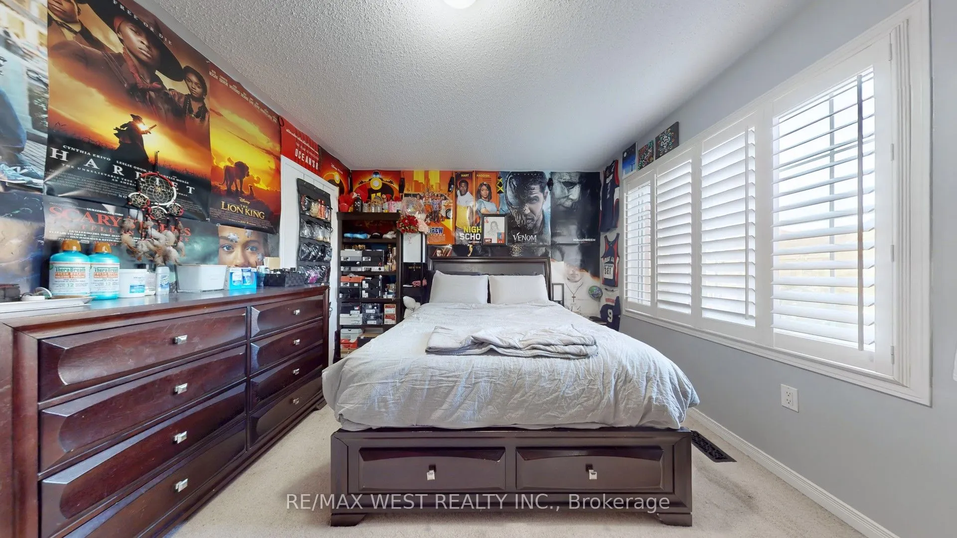 28 Yellowknife Road