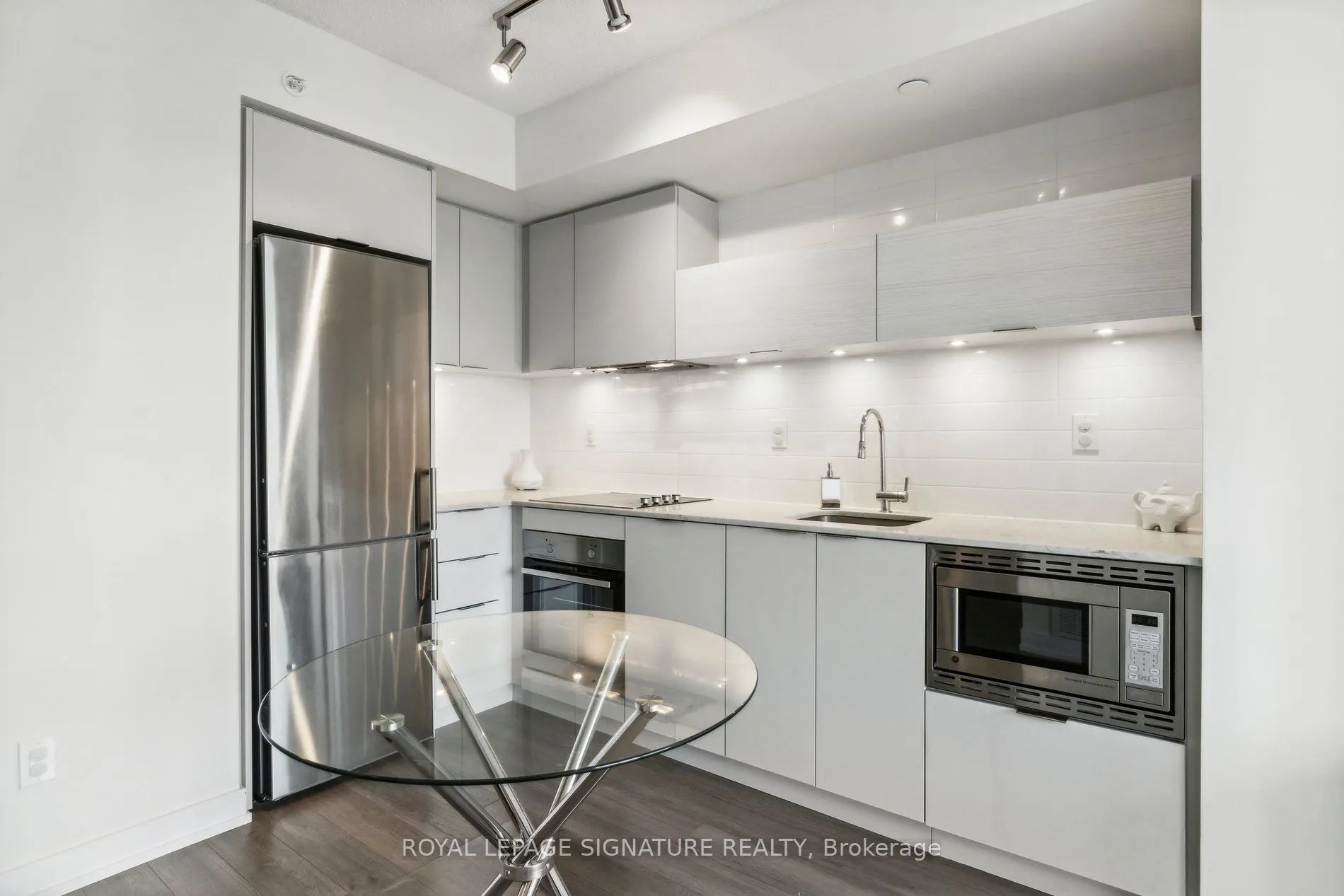 20 Thomas Riley Road, #1703