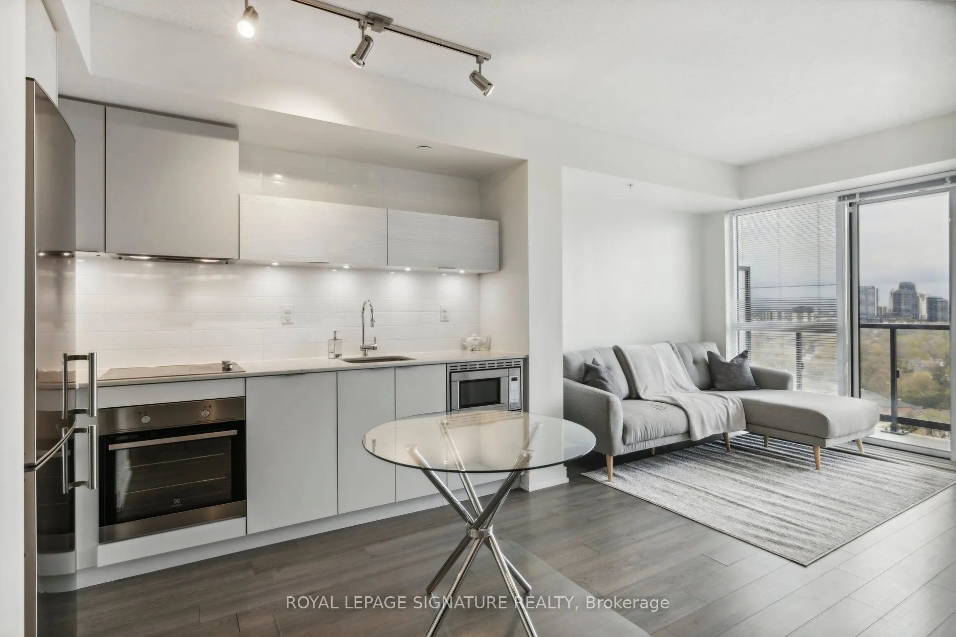 20 Thomas Riley Road, #1703
