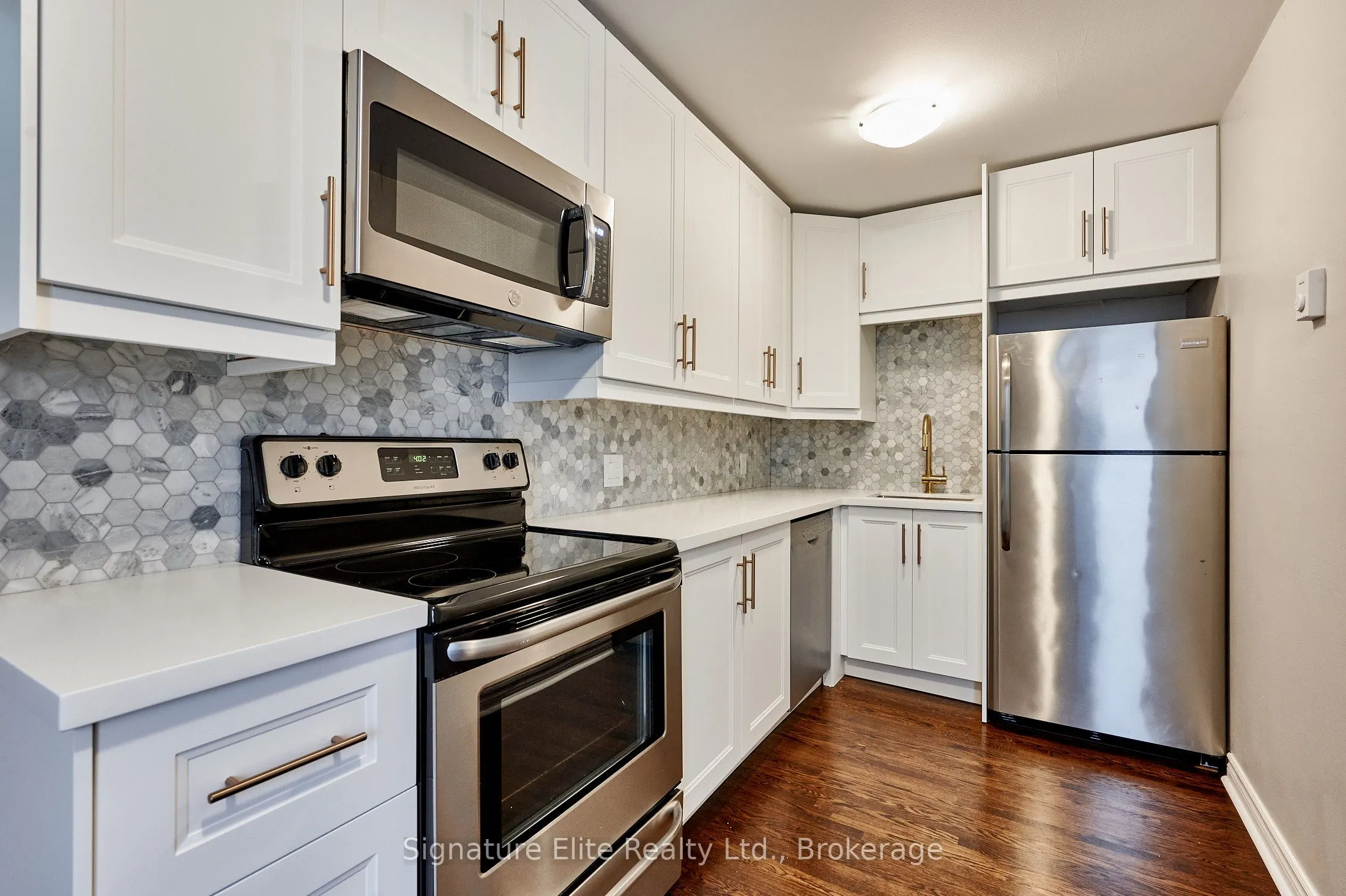 572 Runnymede Road, #2