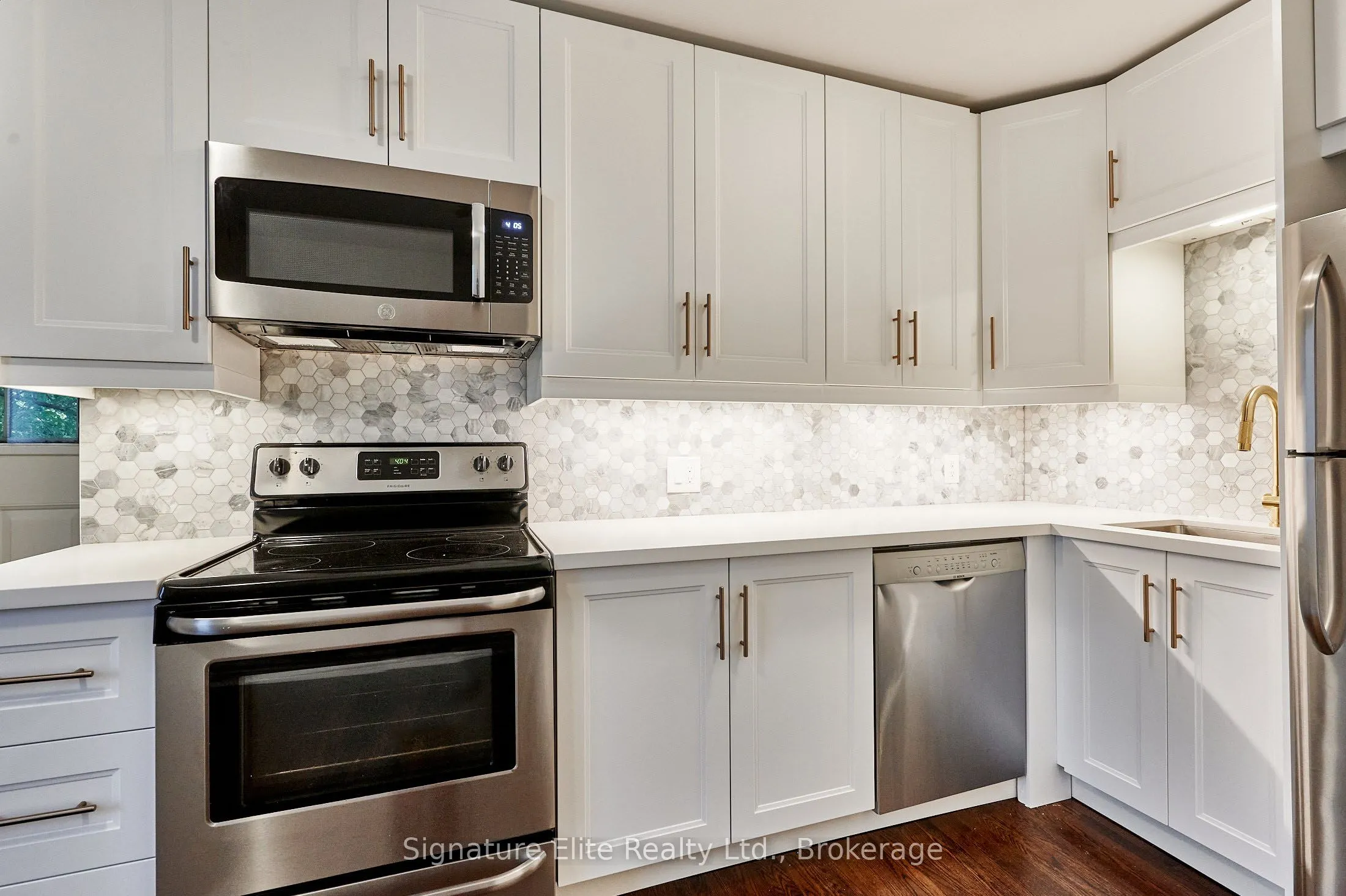 572 Runnymede Road, #2