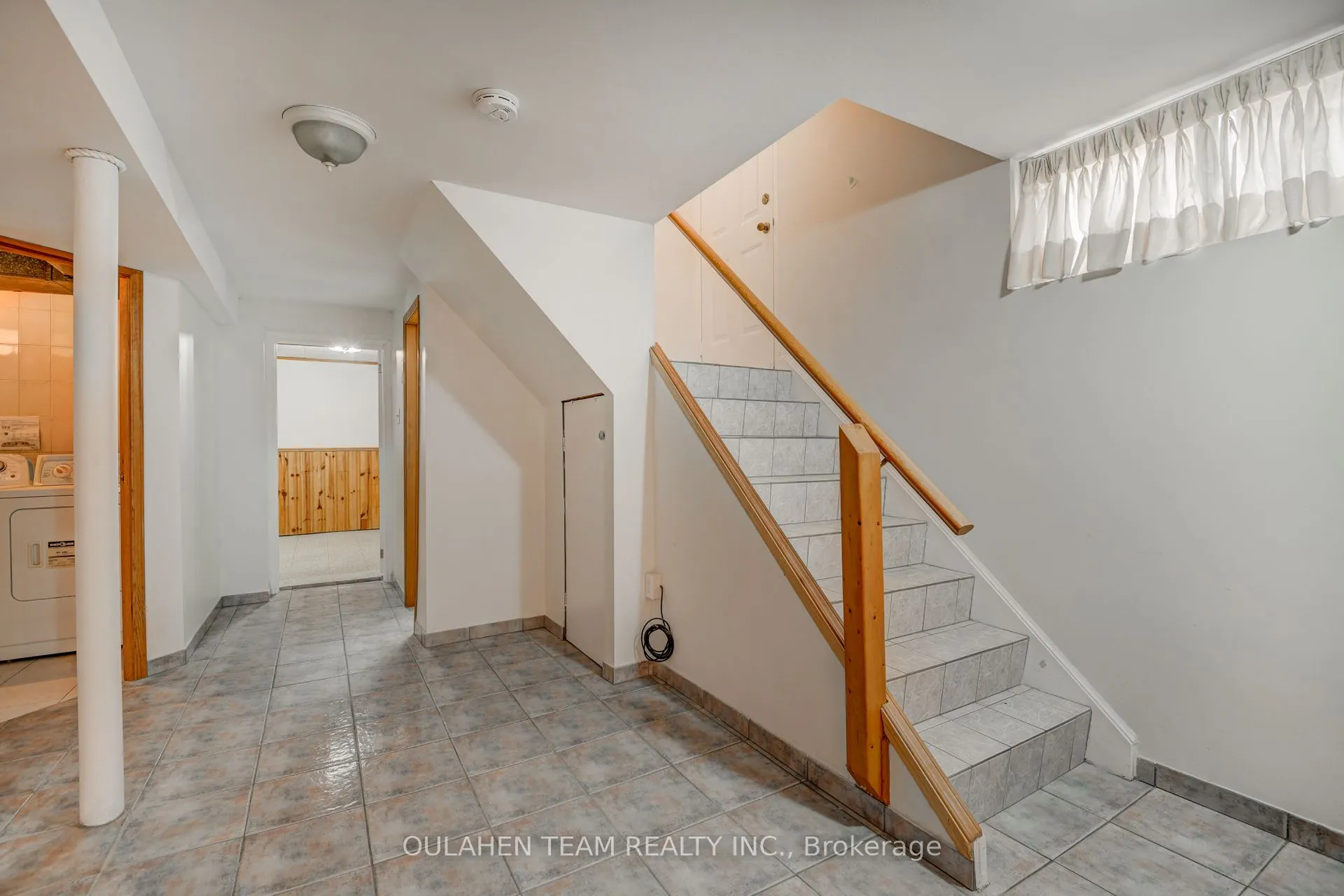 19 Belleglade Court, #Lower