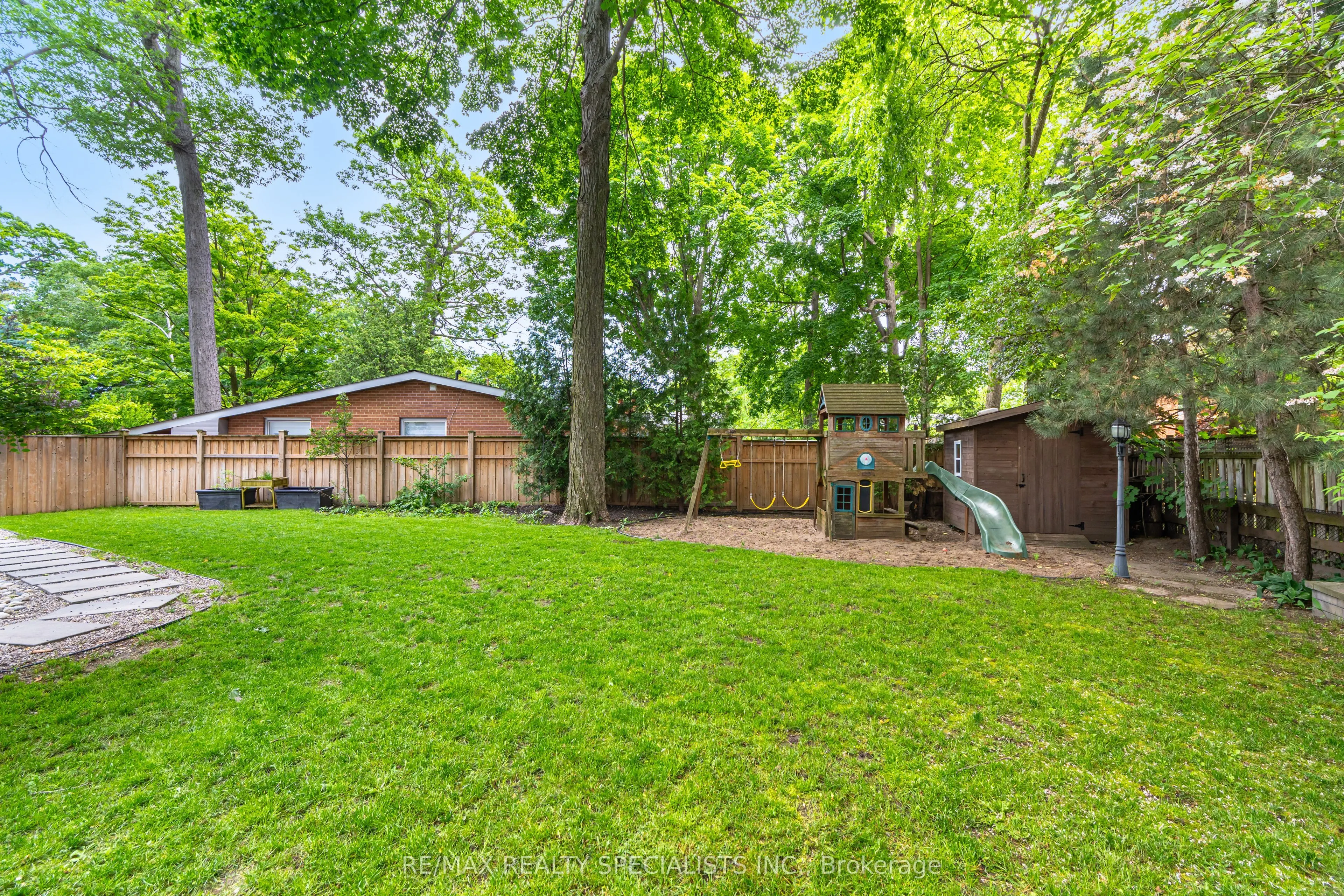 1919 Delaney Drive