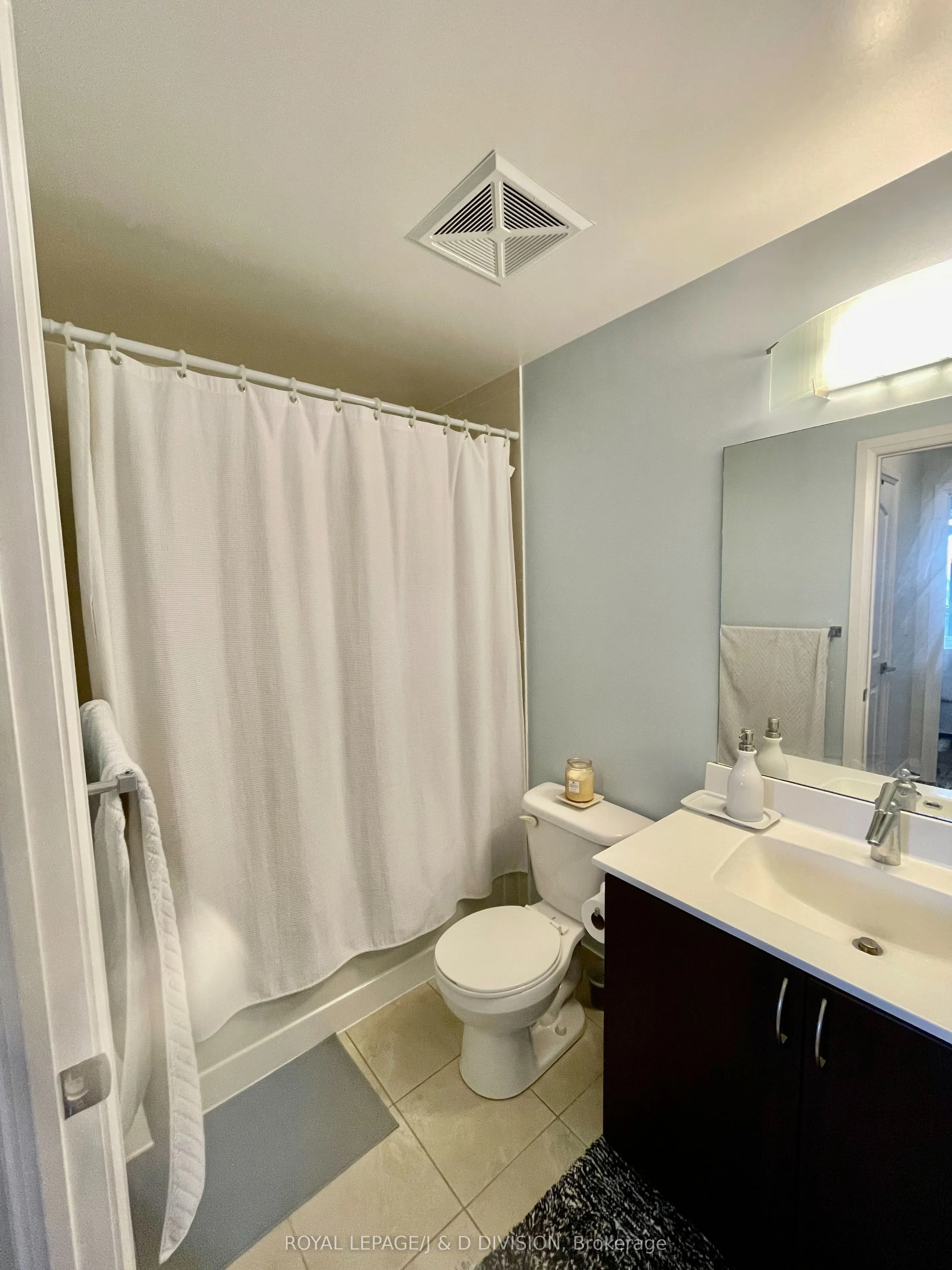 1 De Boers Drive, #1616