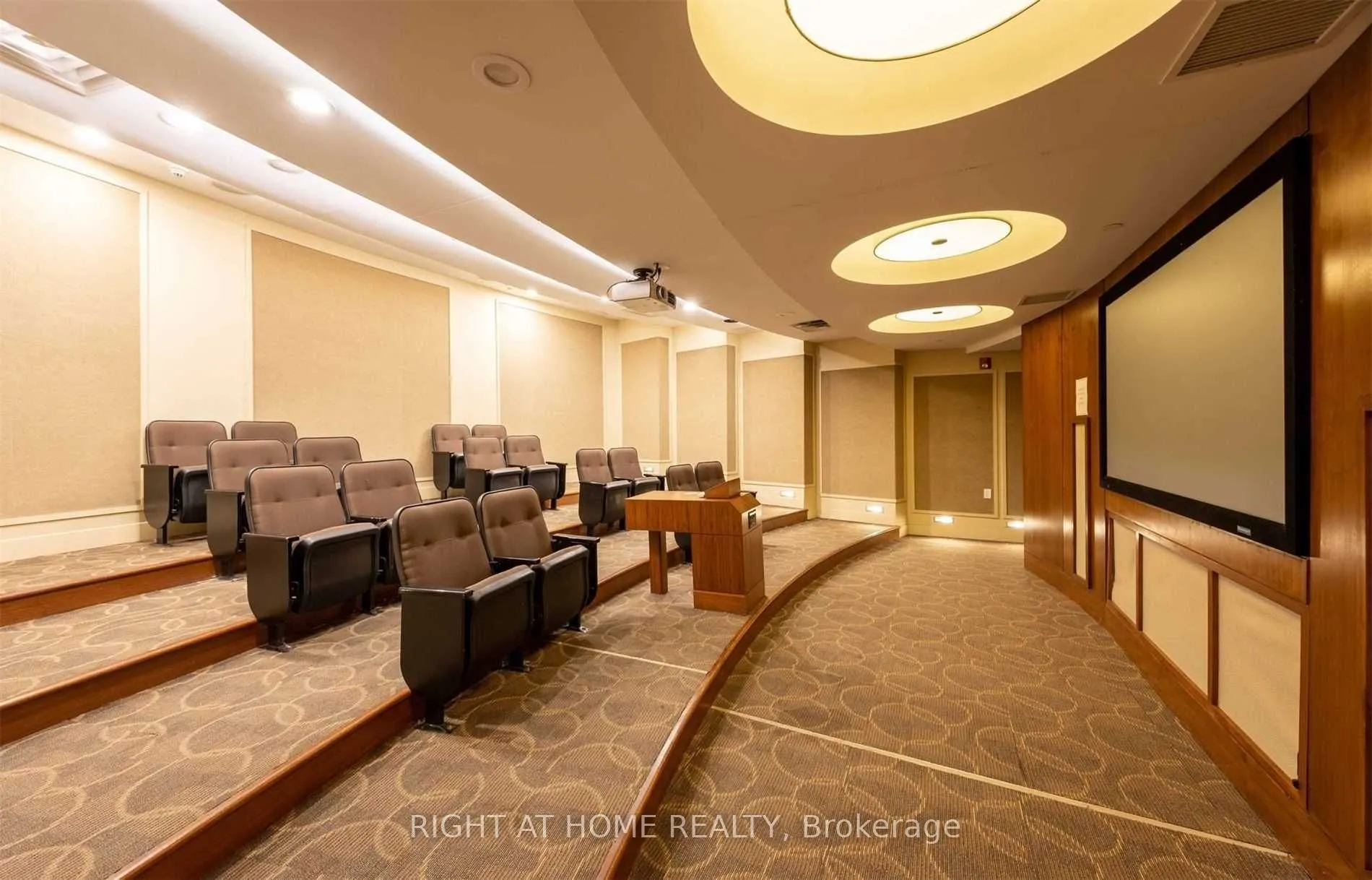 3880 Duke Of York Boulevard, #1118