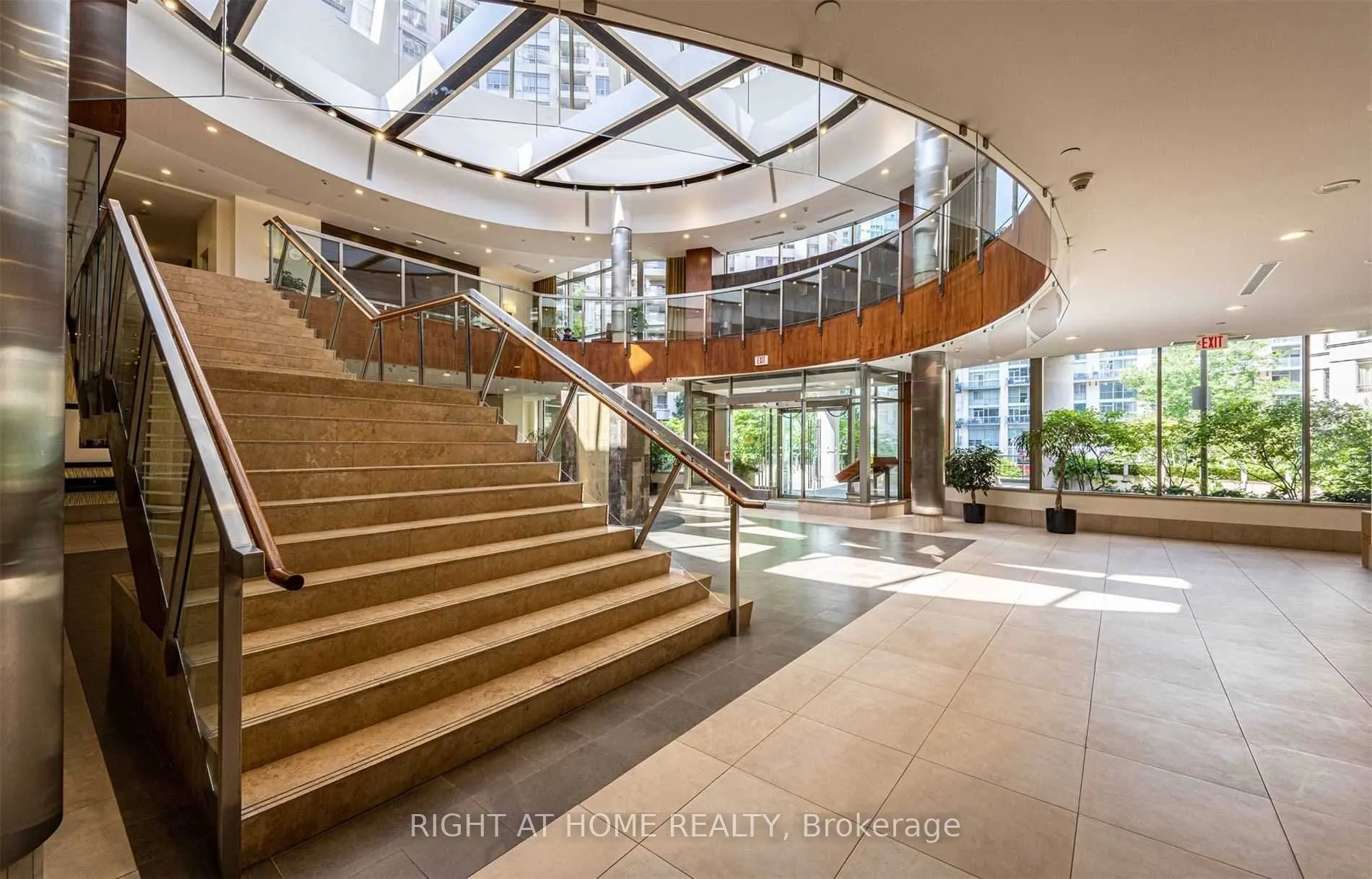 3880 Duke Of York Boulevard, #1118