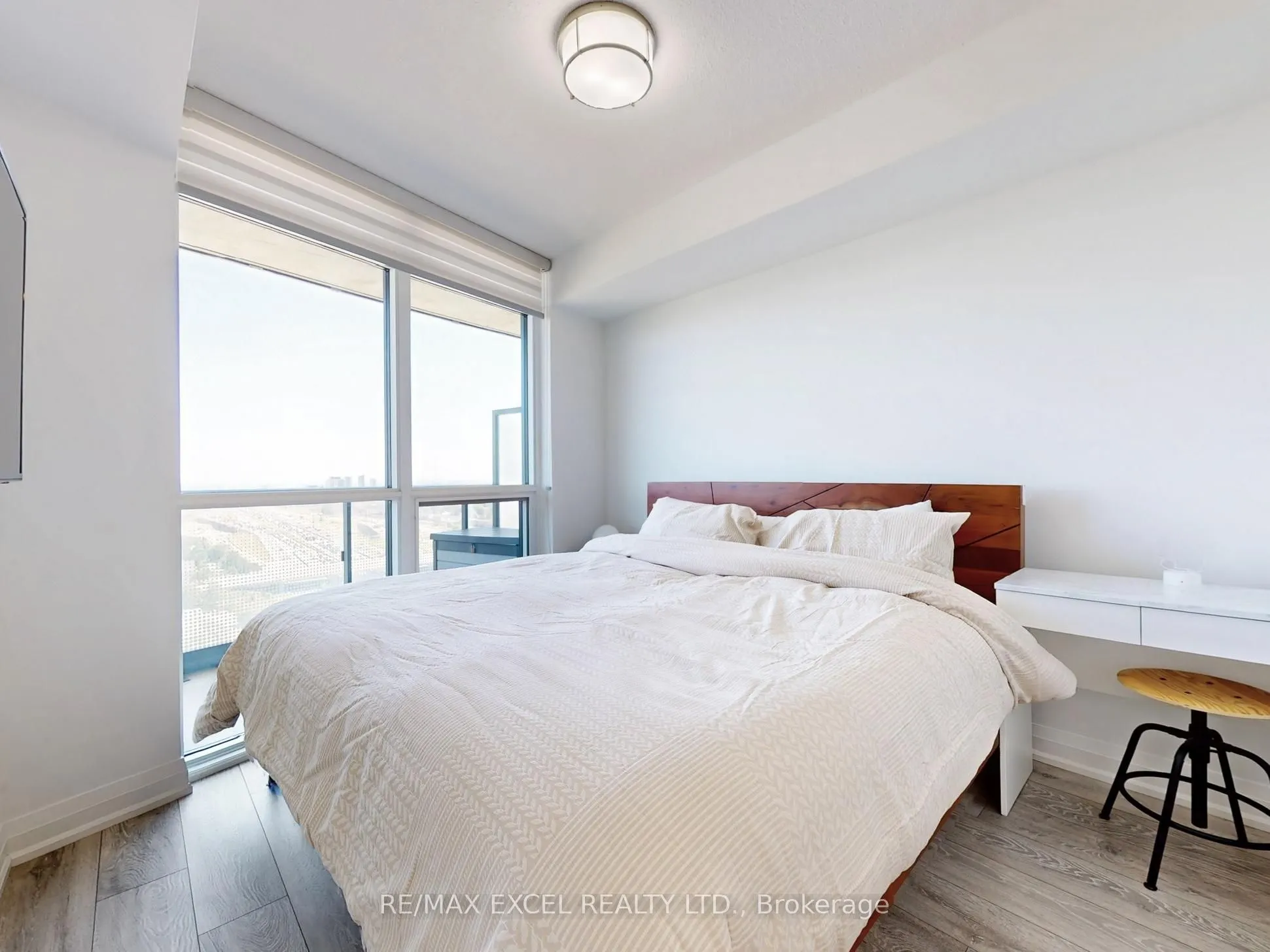 30 Gibbs Road, #1708