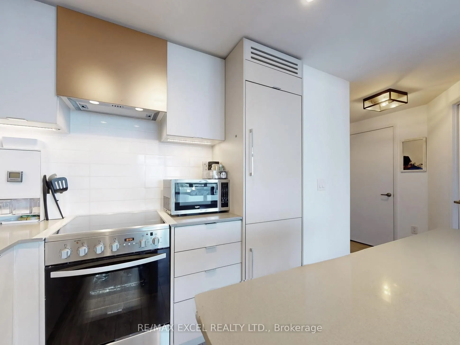 30 Gibbs Road, #1708