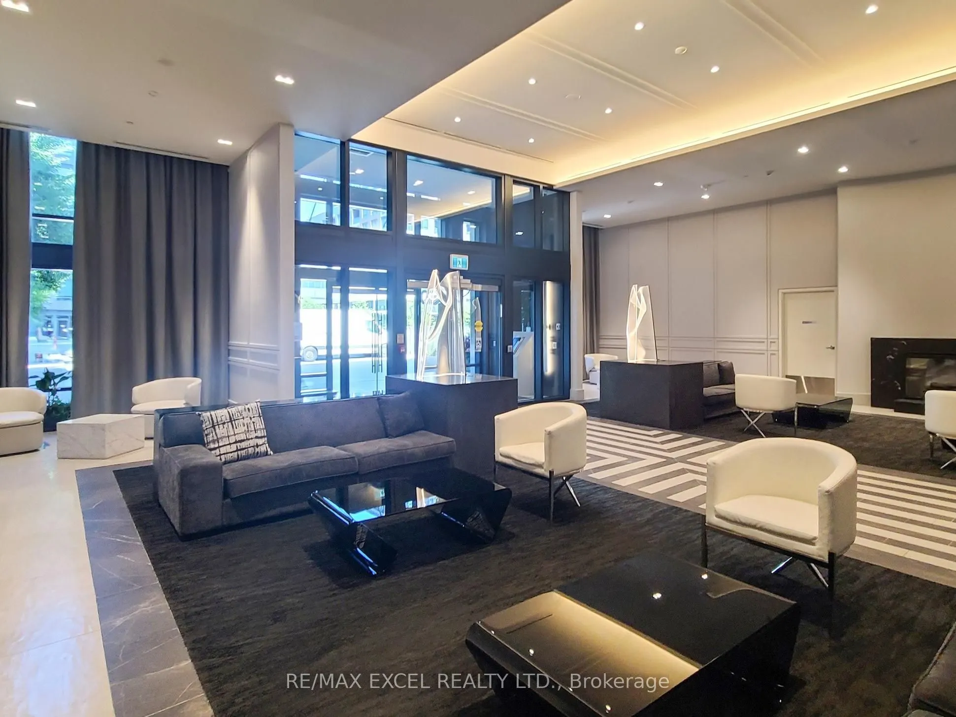 30 Gibbs Road, #1708