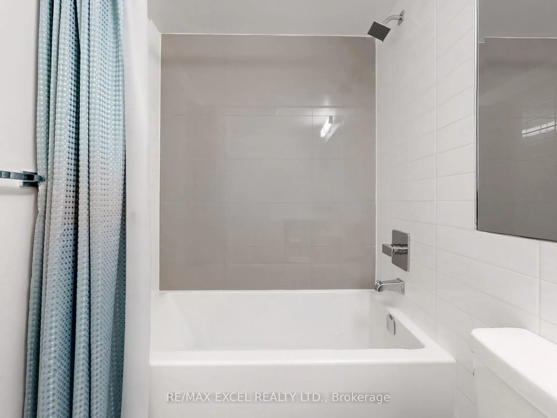 30 Gibbs Road, #1708