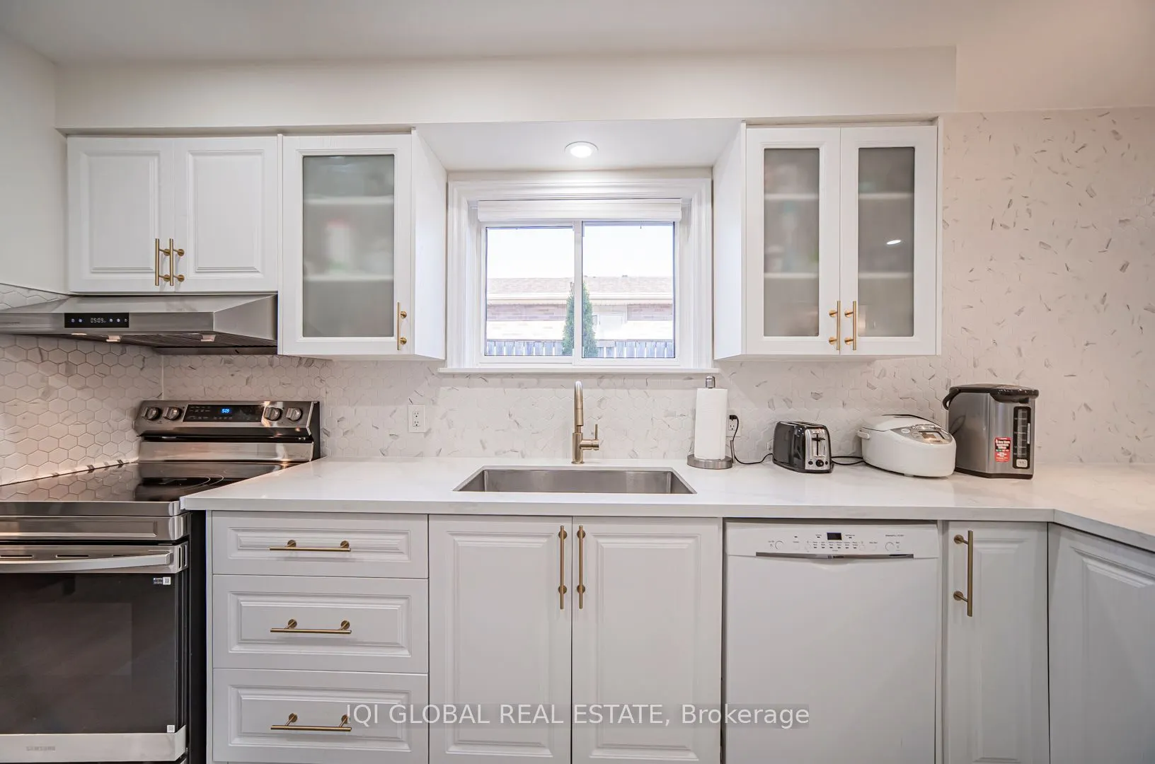 3240 Centennial Drive