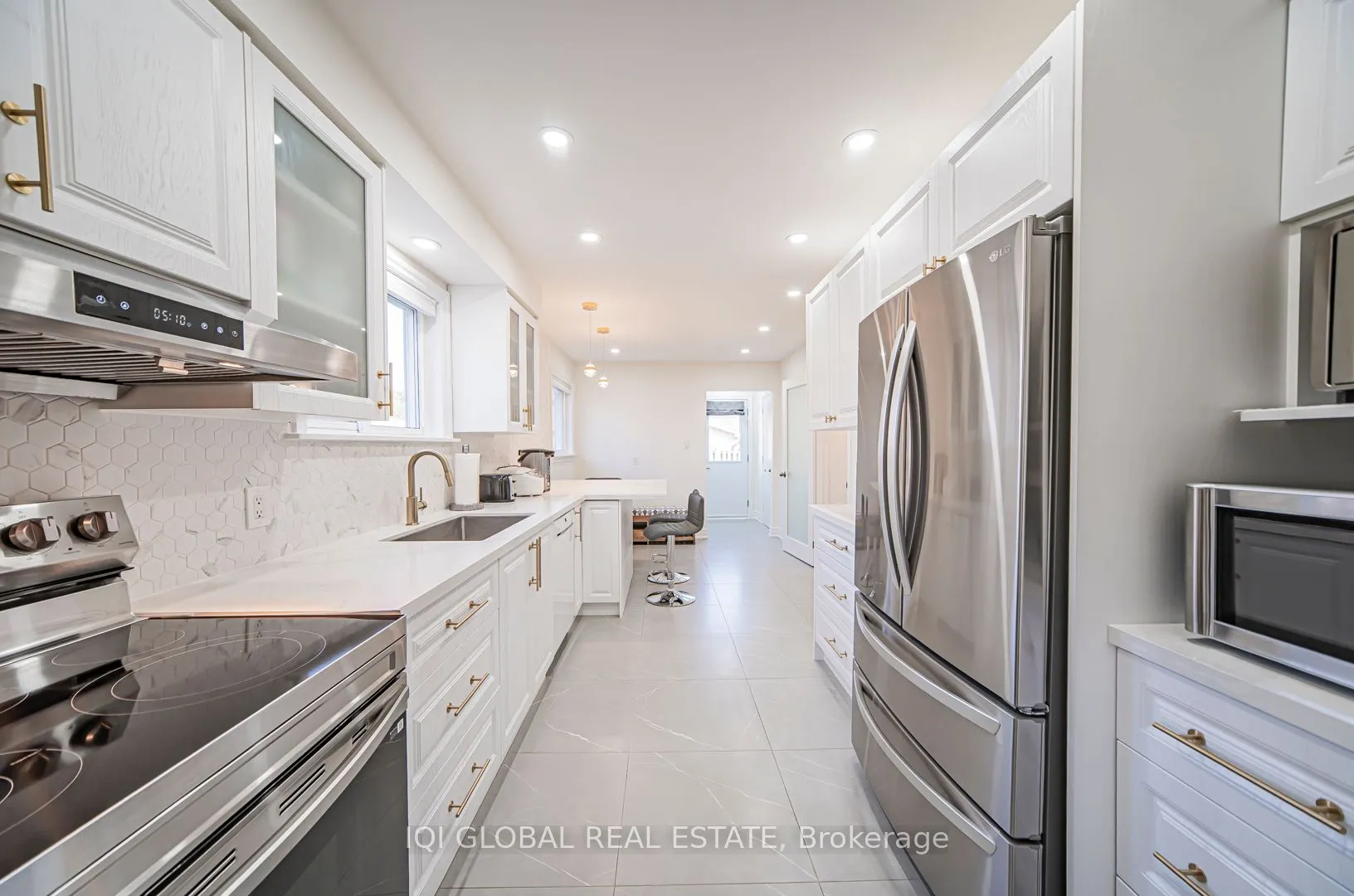 3240 Centennial Drive