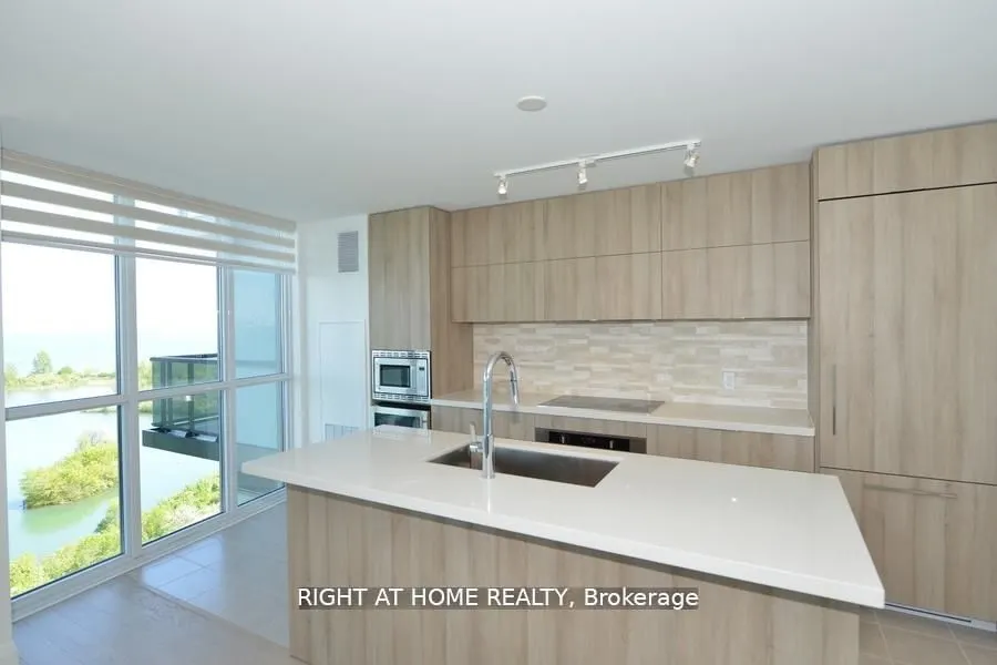 110 Marine Parade Drive, #1002