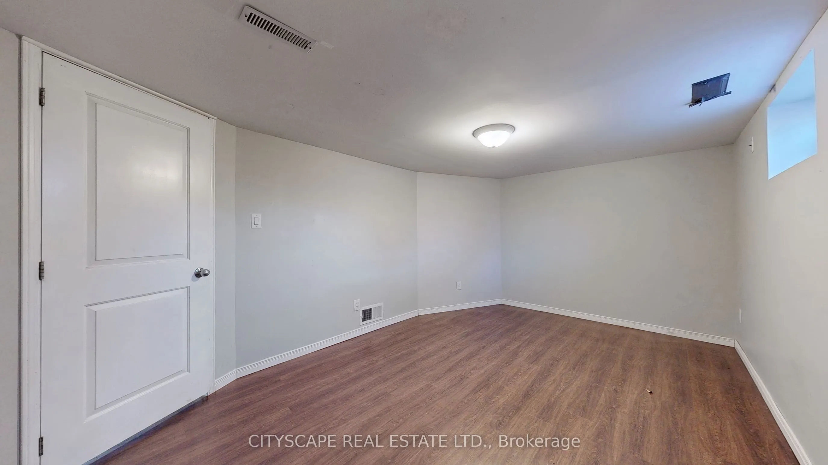 39 Woodward Avenue