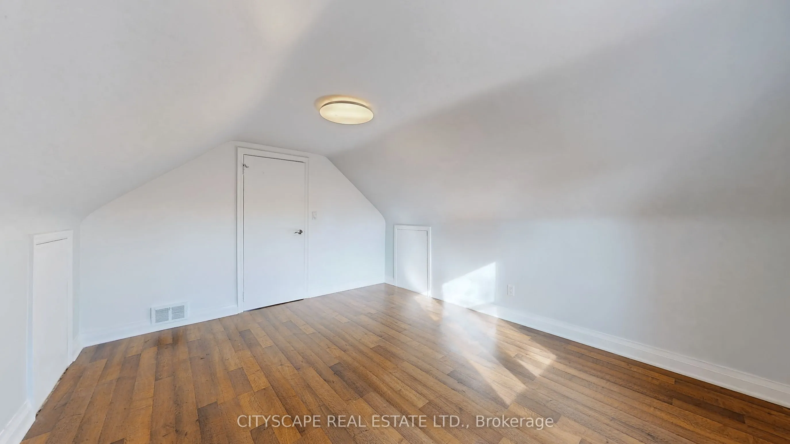 39 Woodward Avenue