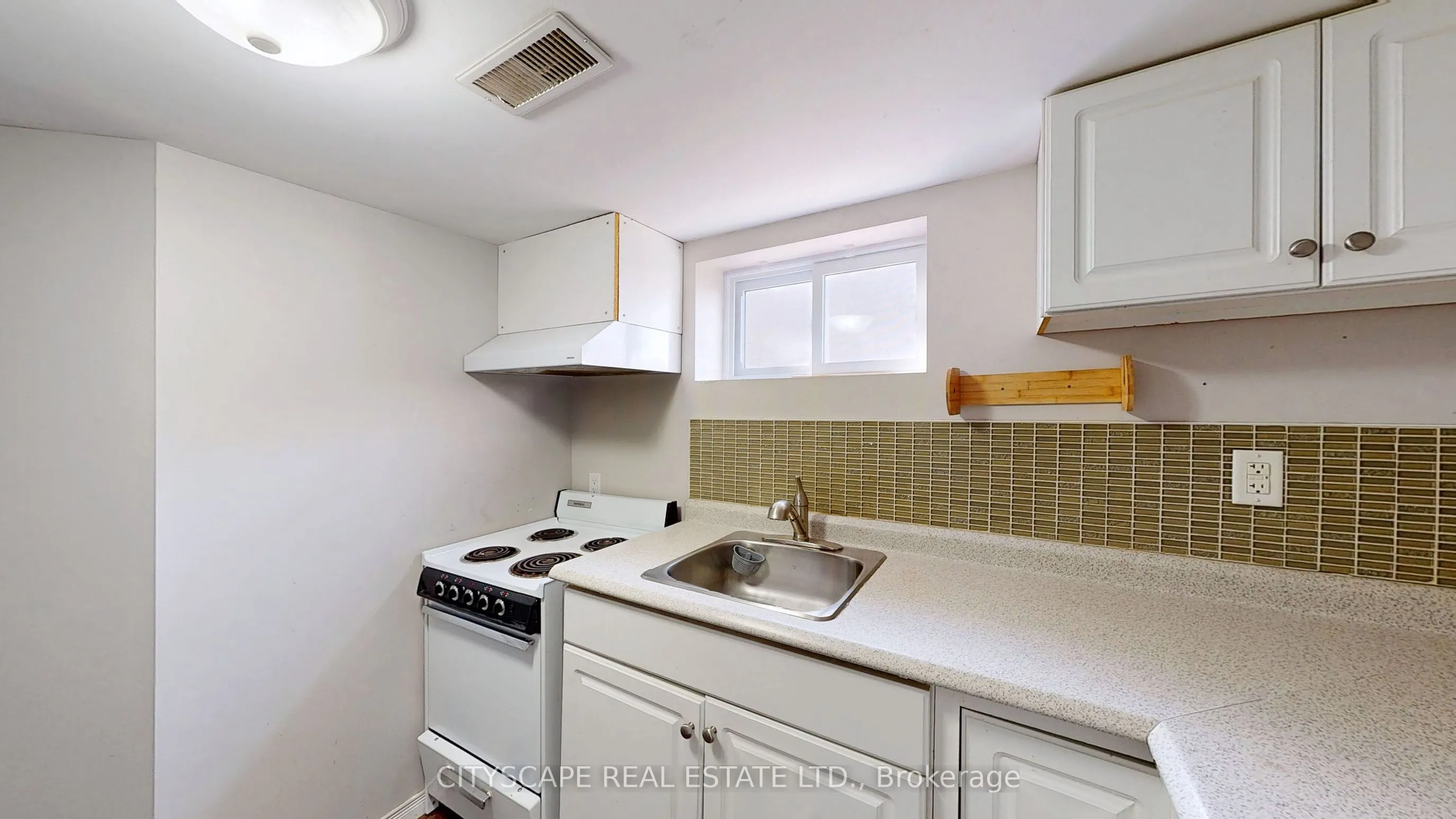 39 Woodward Avenue