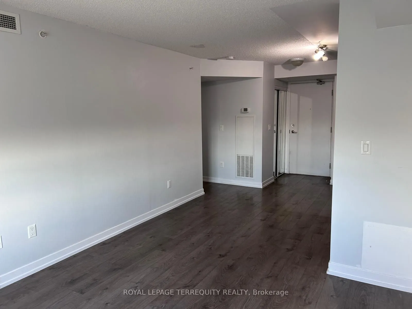 1420 Dupont Street, #1909