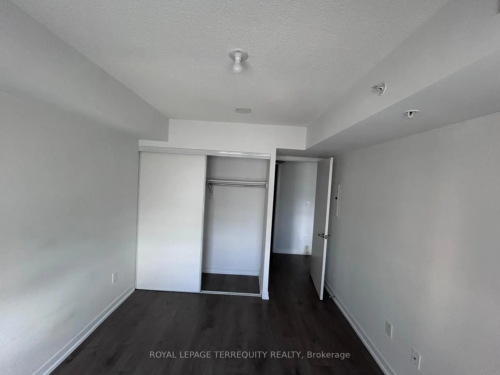 1420 Dupont Street, #1909