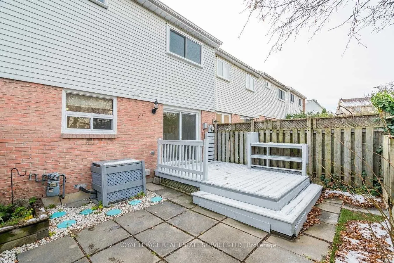 1050 Shawnmarr Road, #106