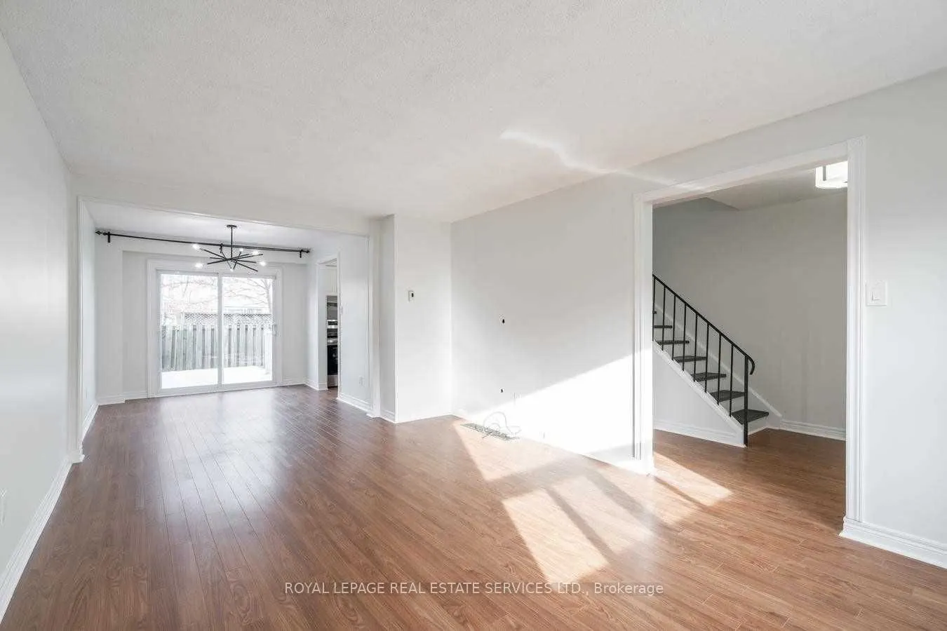 1050 Shawnmarr Road, #106