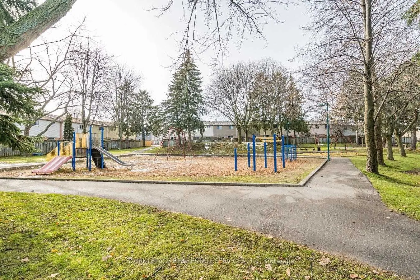 1050 Shawnmarr Road, #106