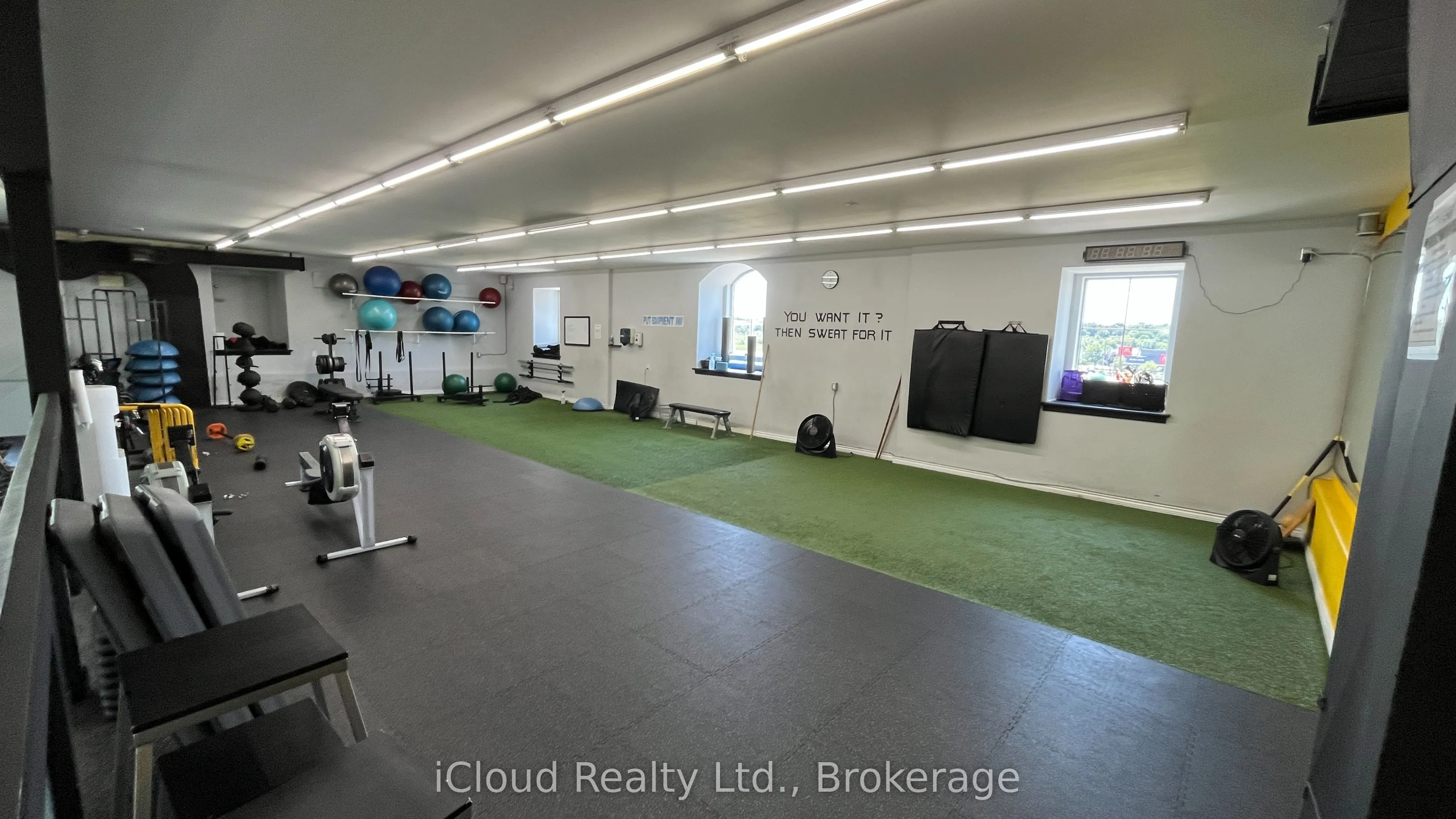 170 lakeview Crescent, #Unit 5