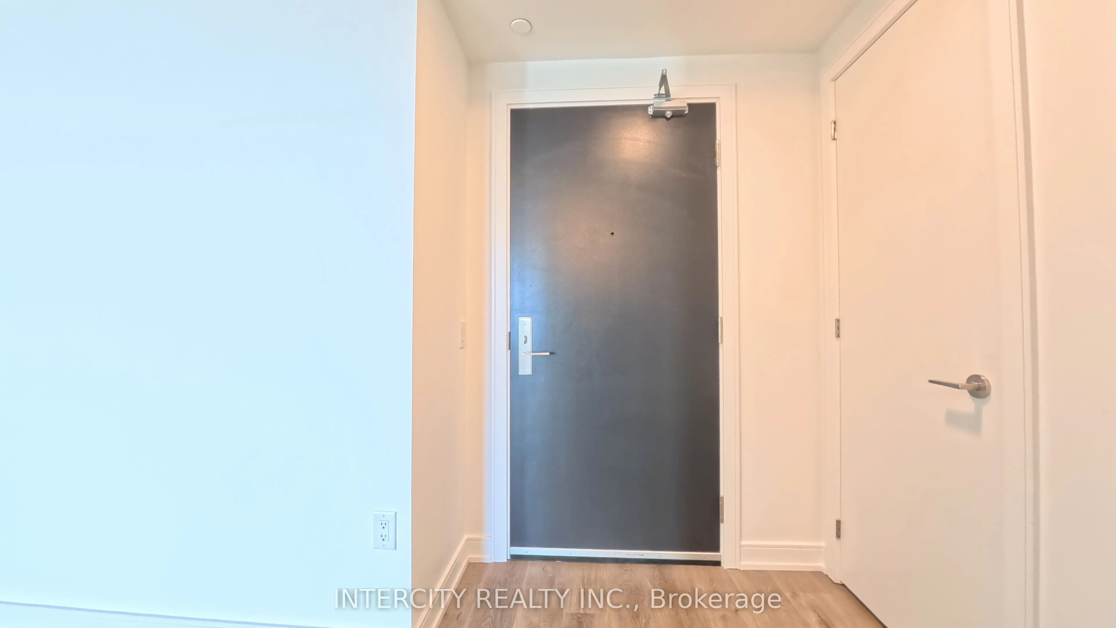 3009 Novar Road, #1108