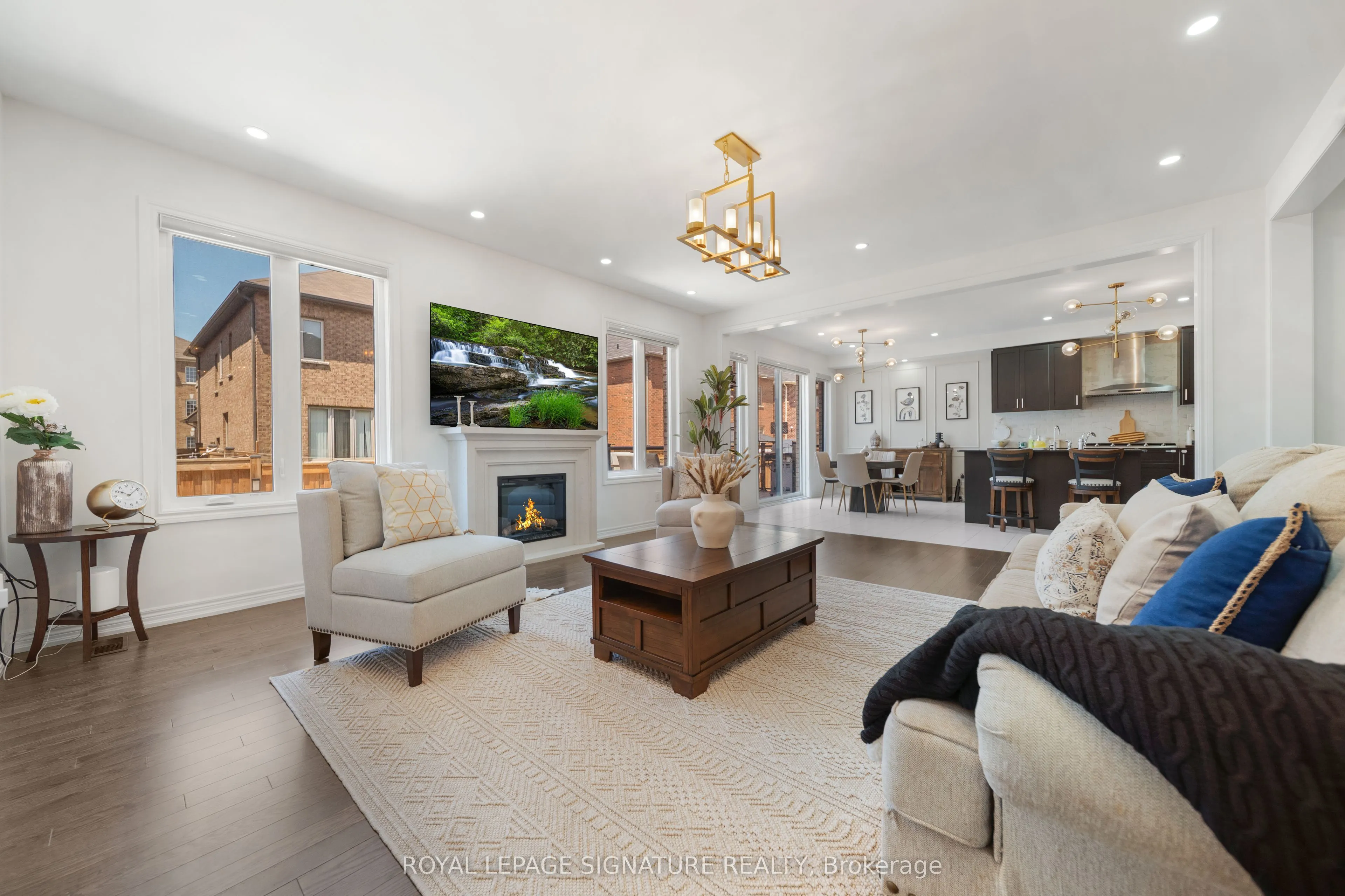 372 Clockwork Drive
