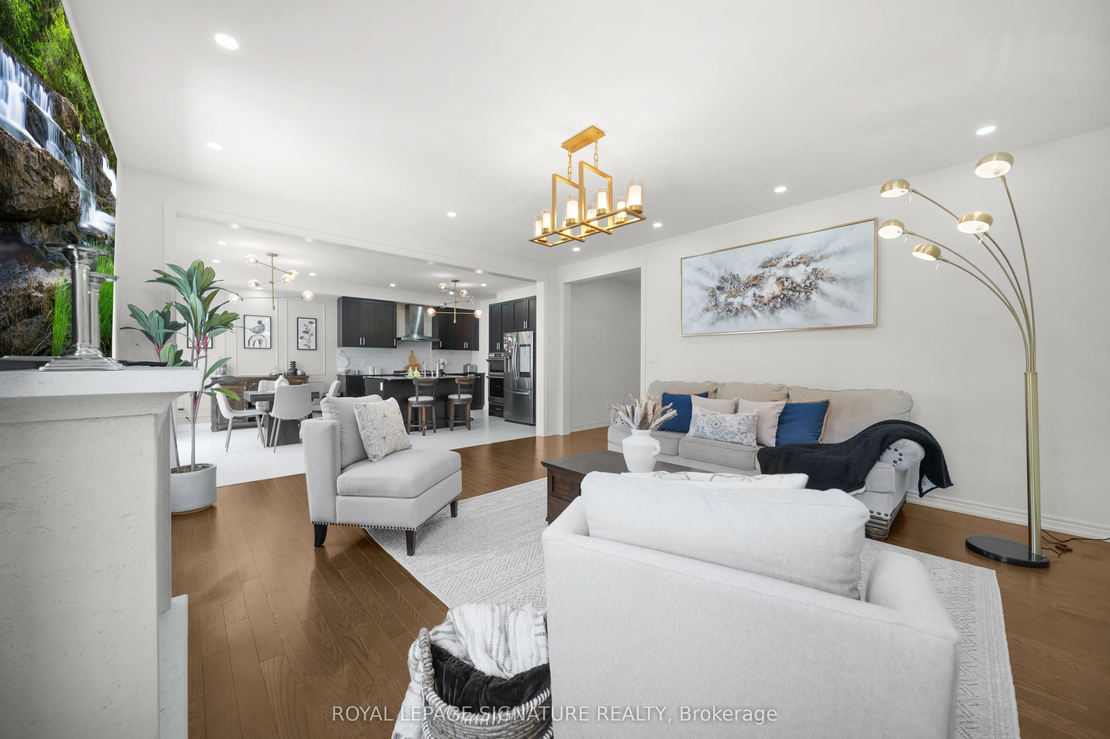 372 Clockwork Drive