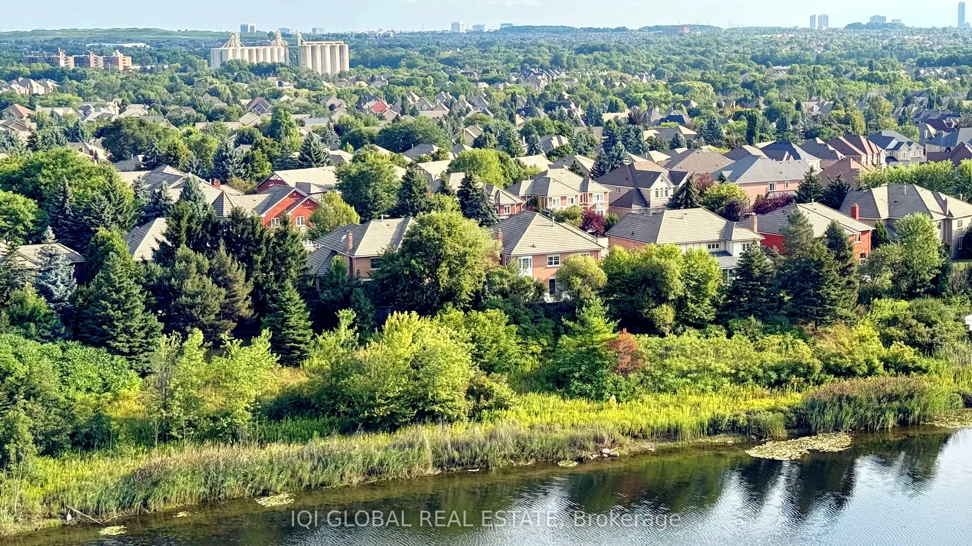 2485 Eglinton Avenue W, #1007