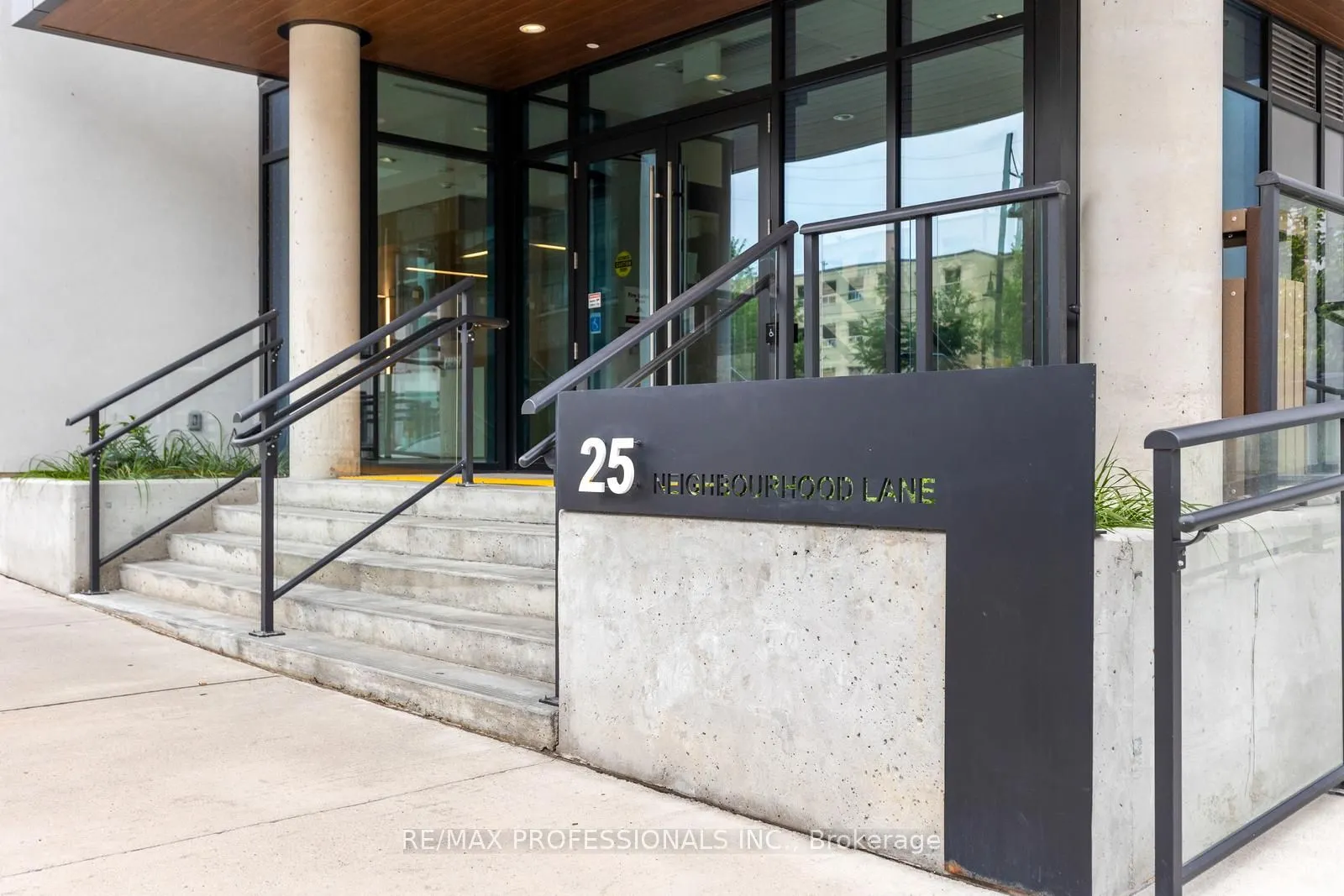 25 Neighbourhood Lane, #213