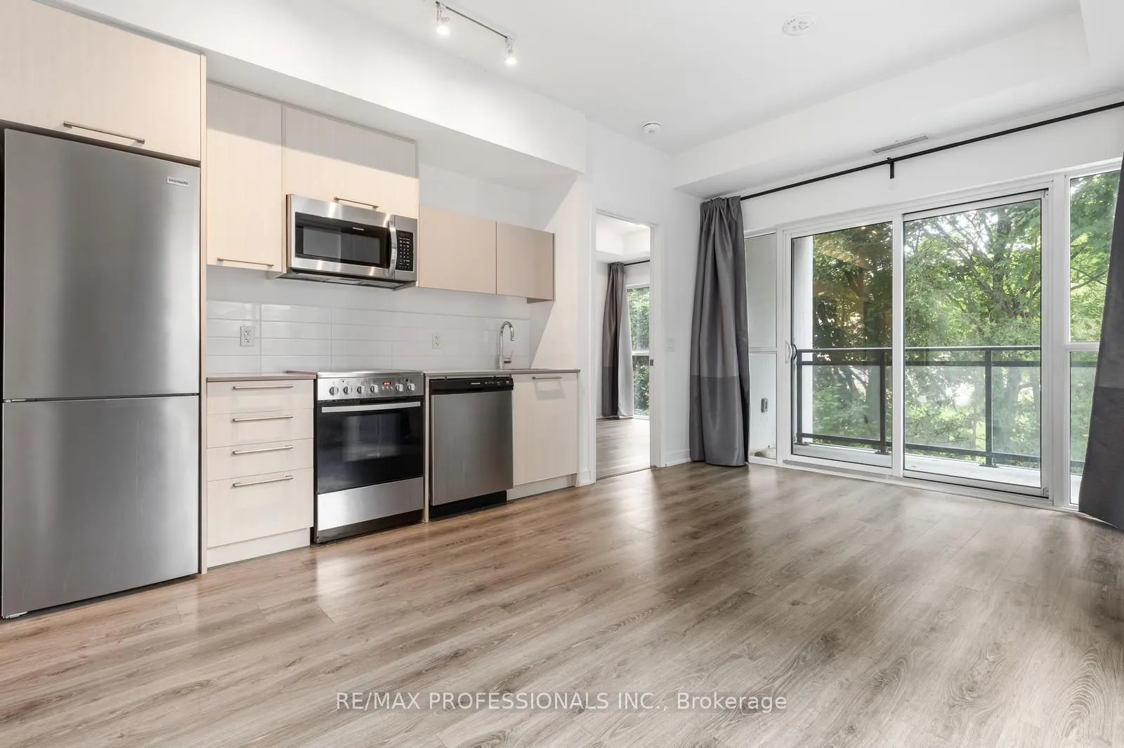 25 Neighbourhood Lane, #213