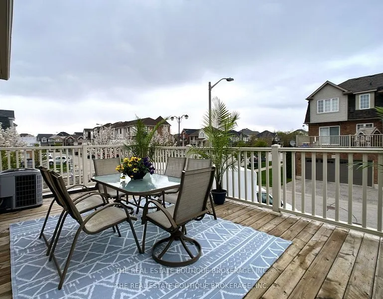 3185 Walkers Line, #Upper