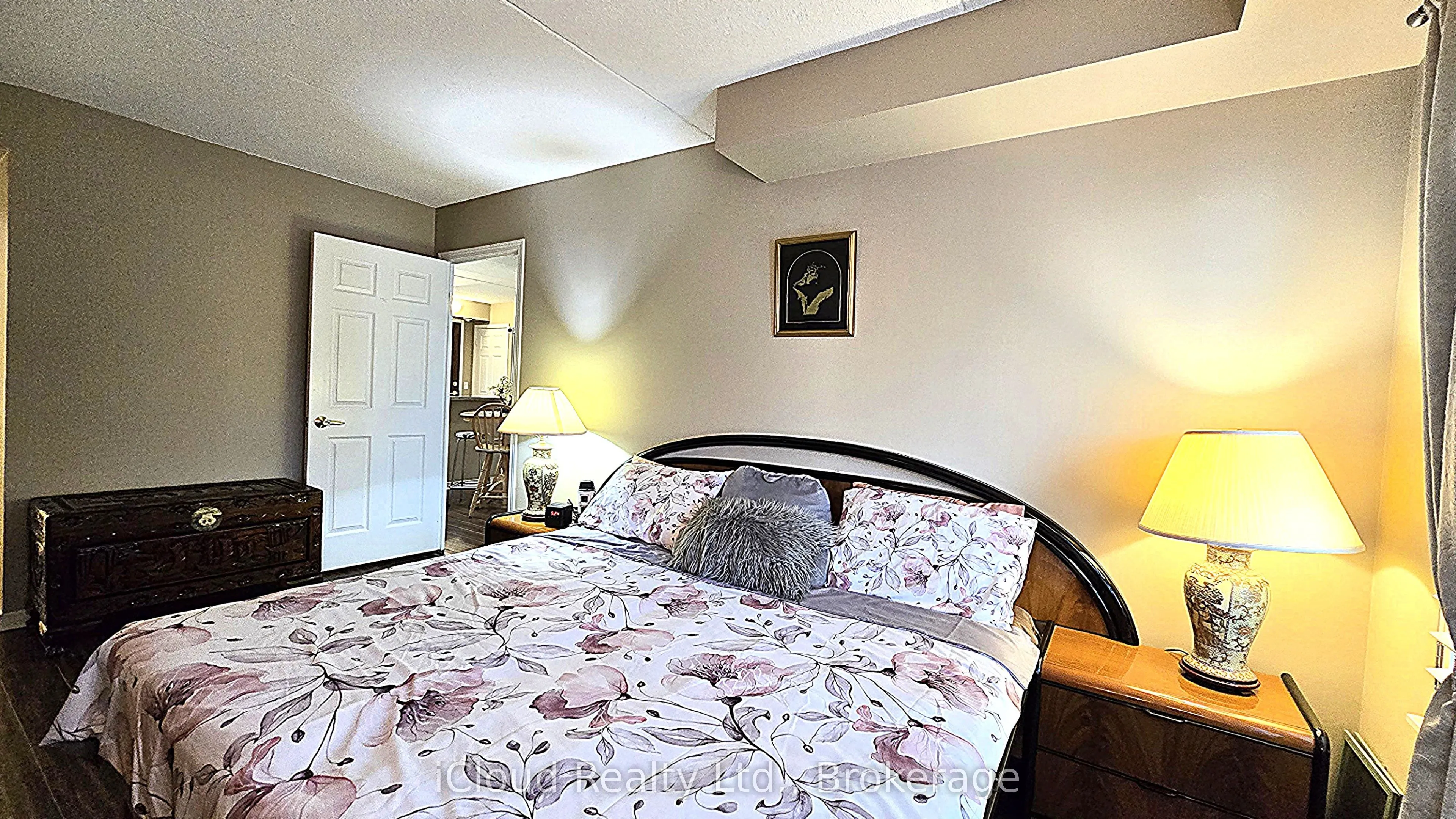 25 Via Rosedale Way, #207