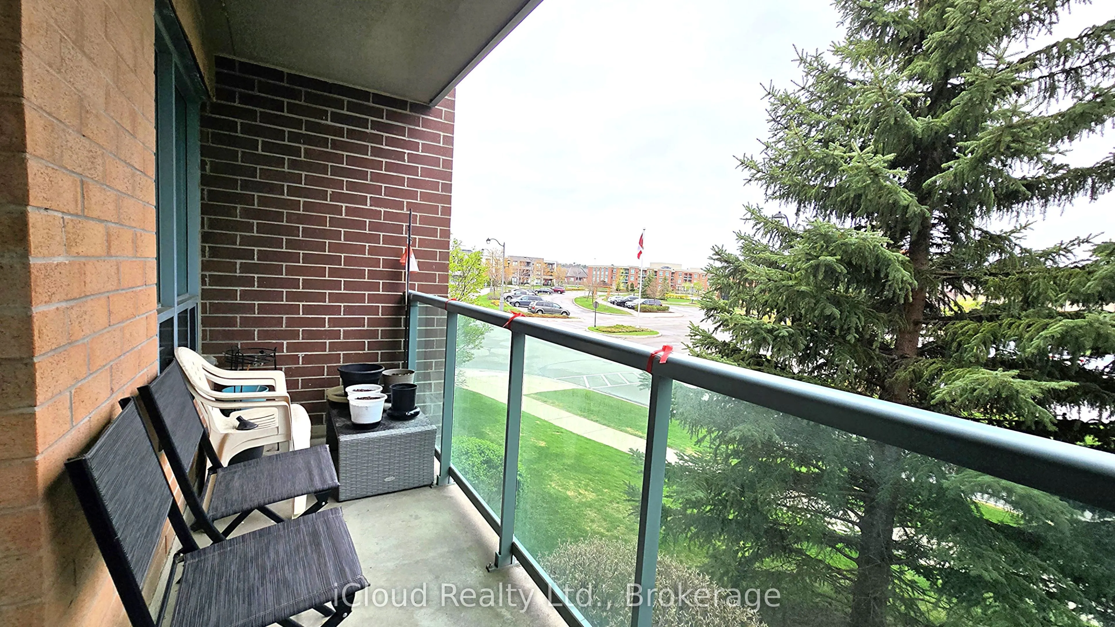 25 Via Rosedale Way, #207