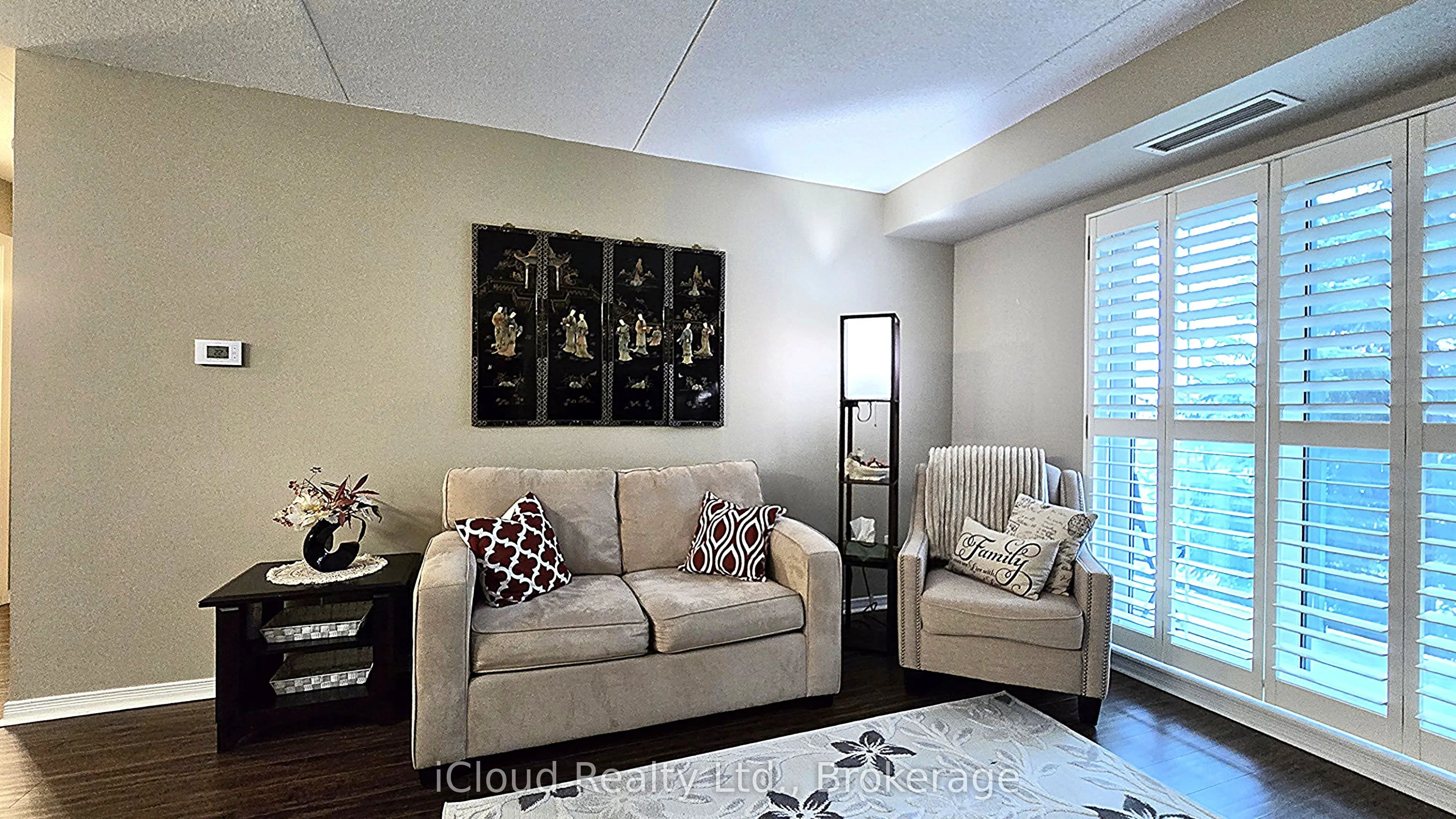 25 Via Rosedale Way, #207