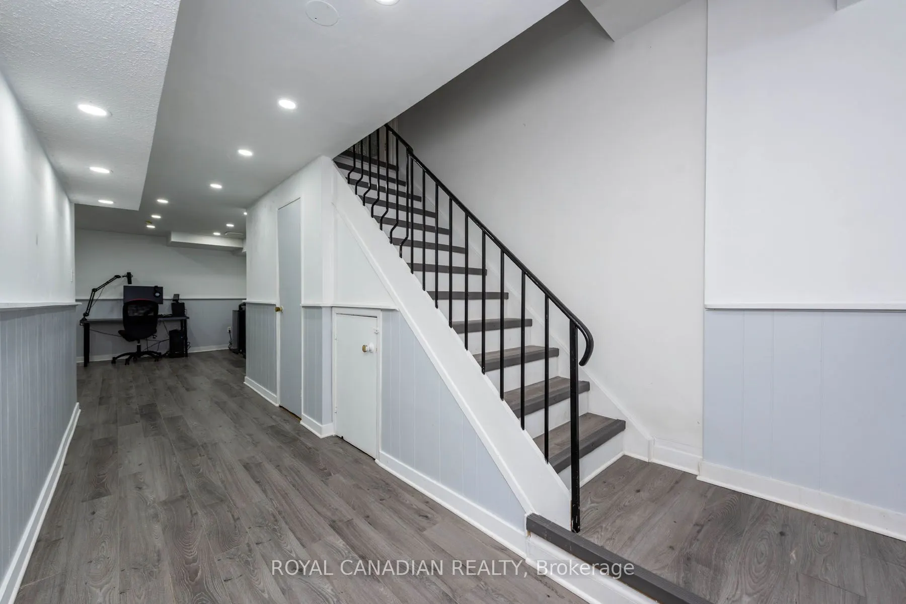 1538 Lancaster Drive, #116