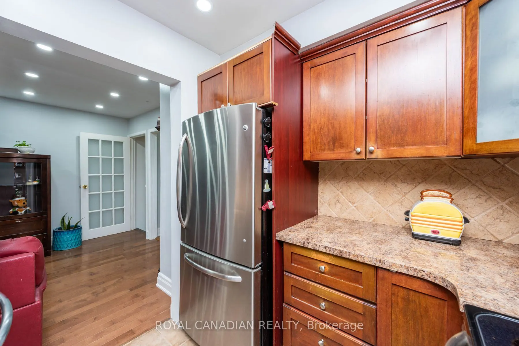 1538 Lancaster Drive, #116