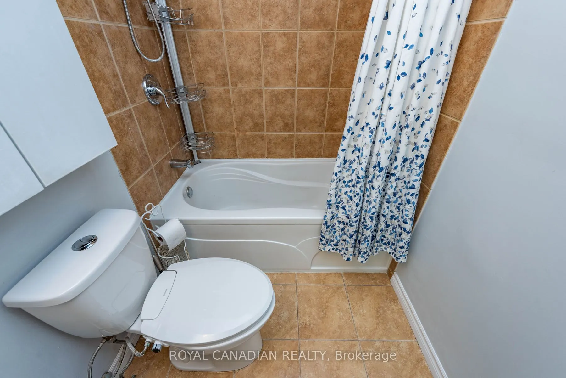 1538 Lancaster Drive, #116