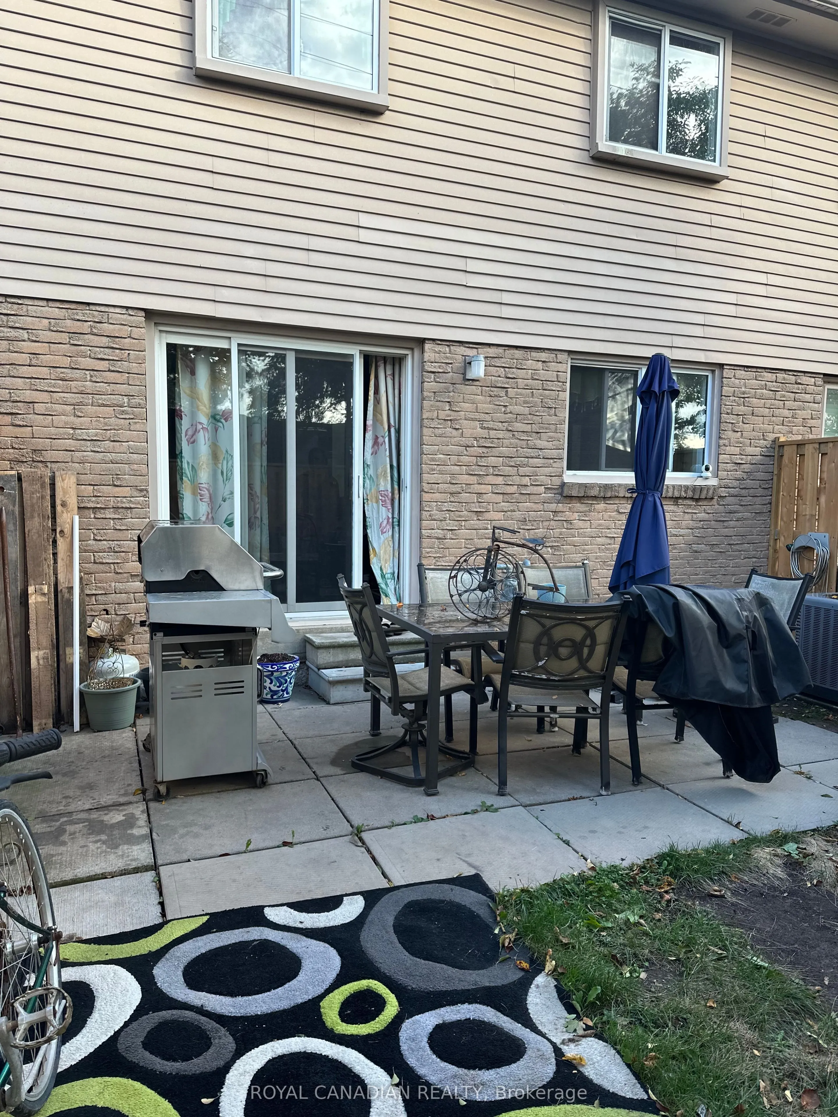 1538 Lancaster Drive, #116