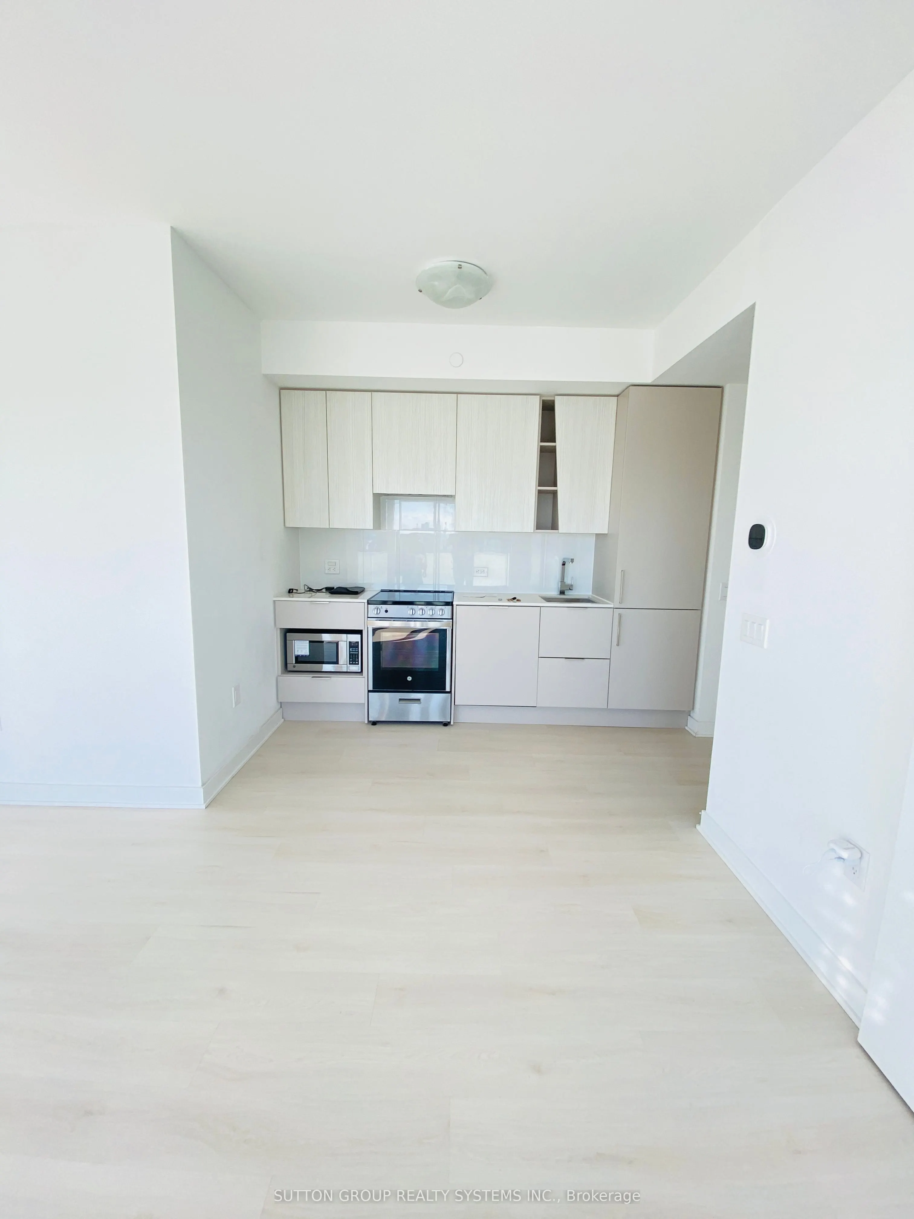 3900 Confederation Parkway, #4710